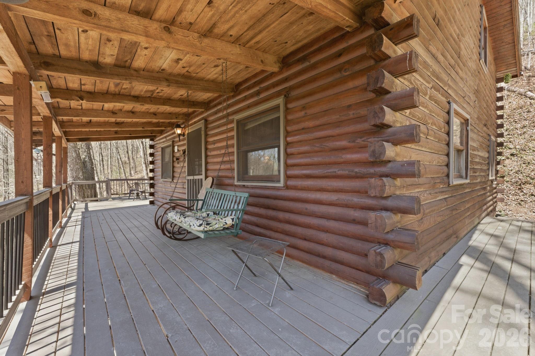 1837 E Alarka Road — Bryson City