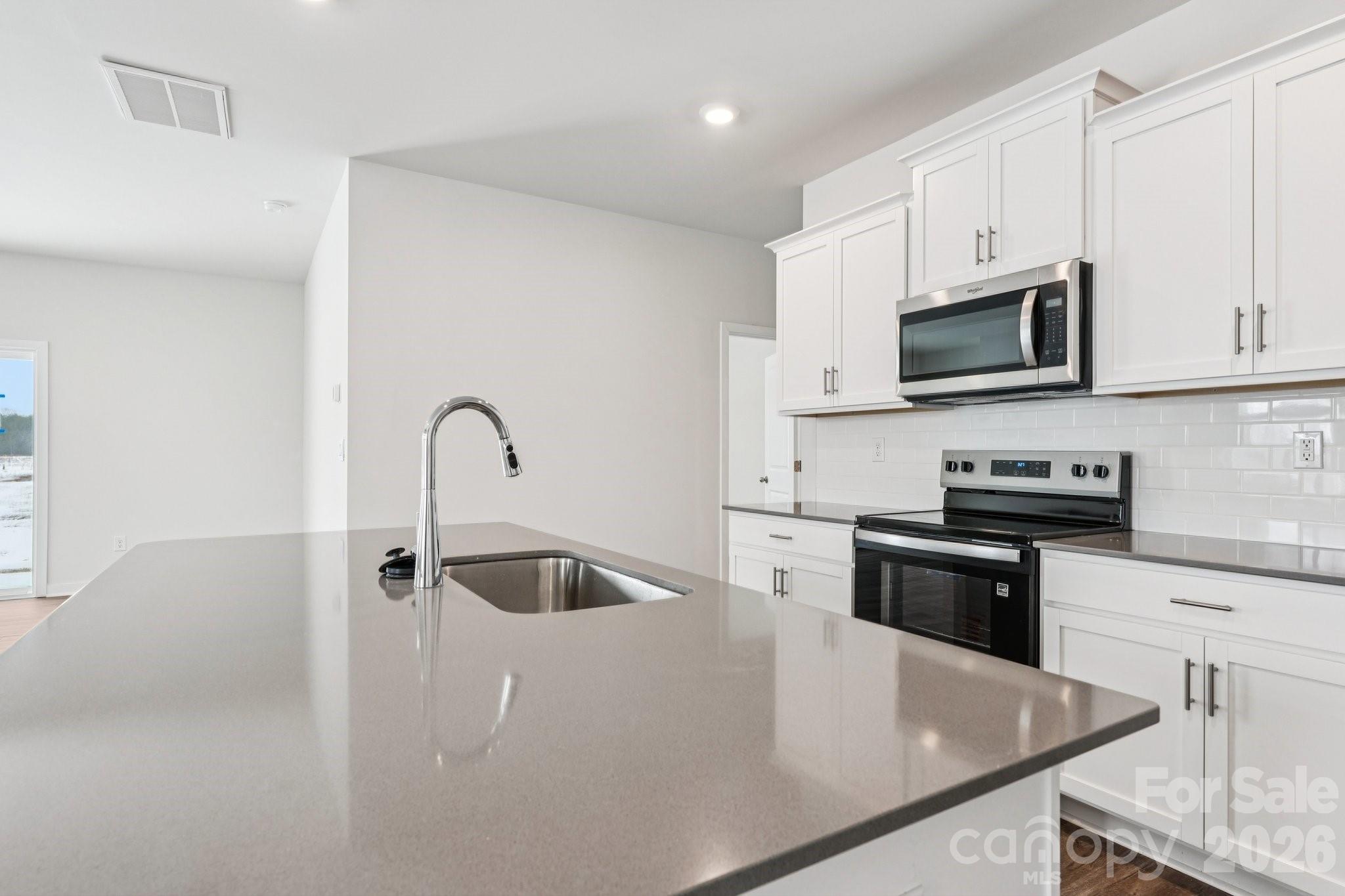 142 Cora View Trail — Waynesville