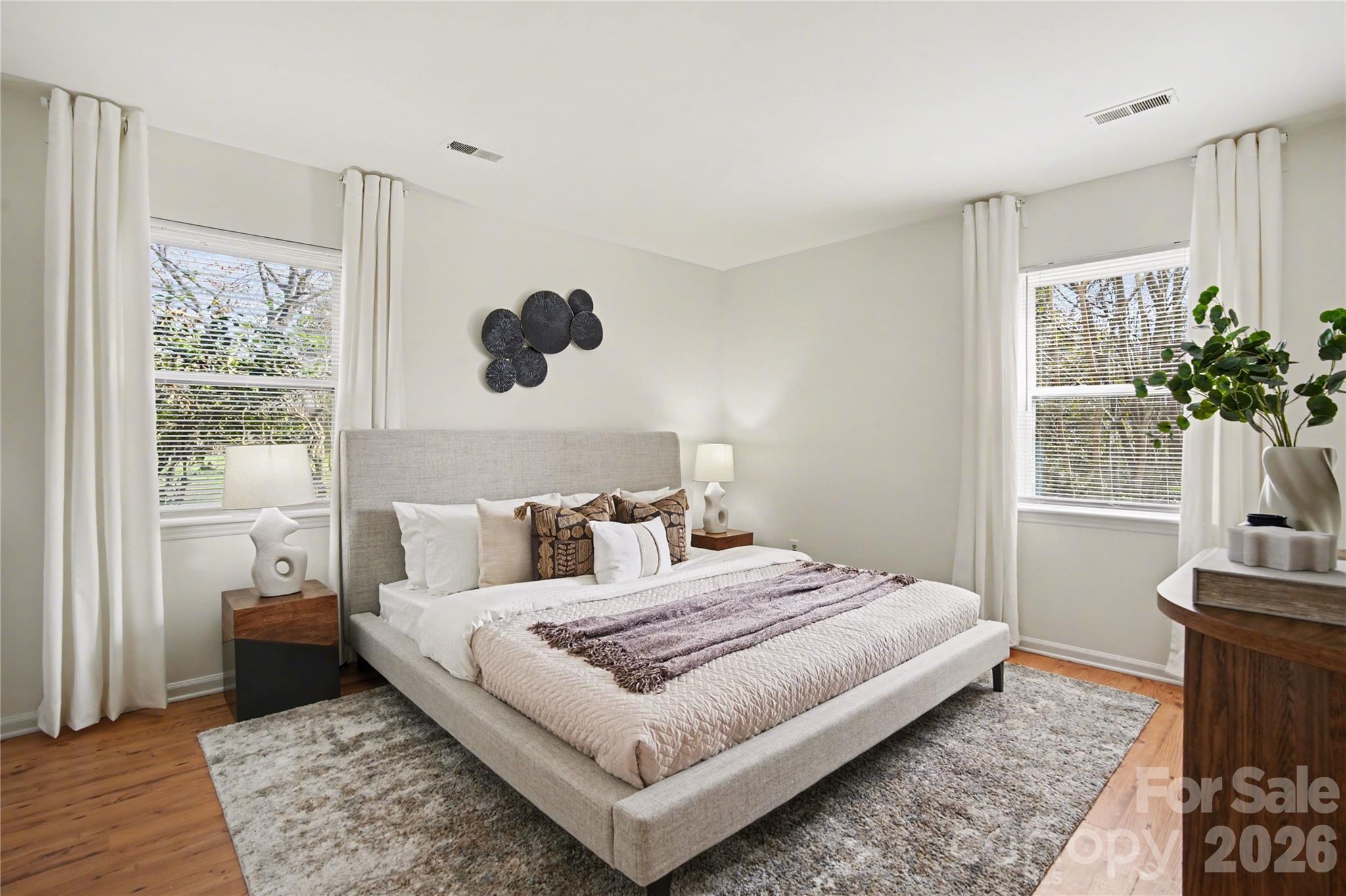 8205 Meadowind Circle — Charlotte