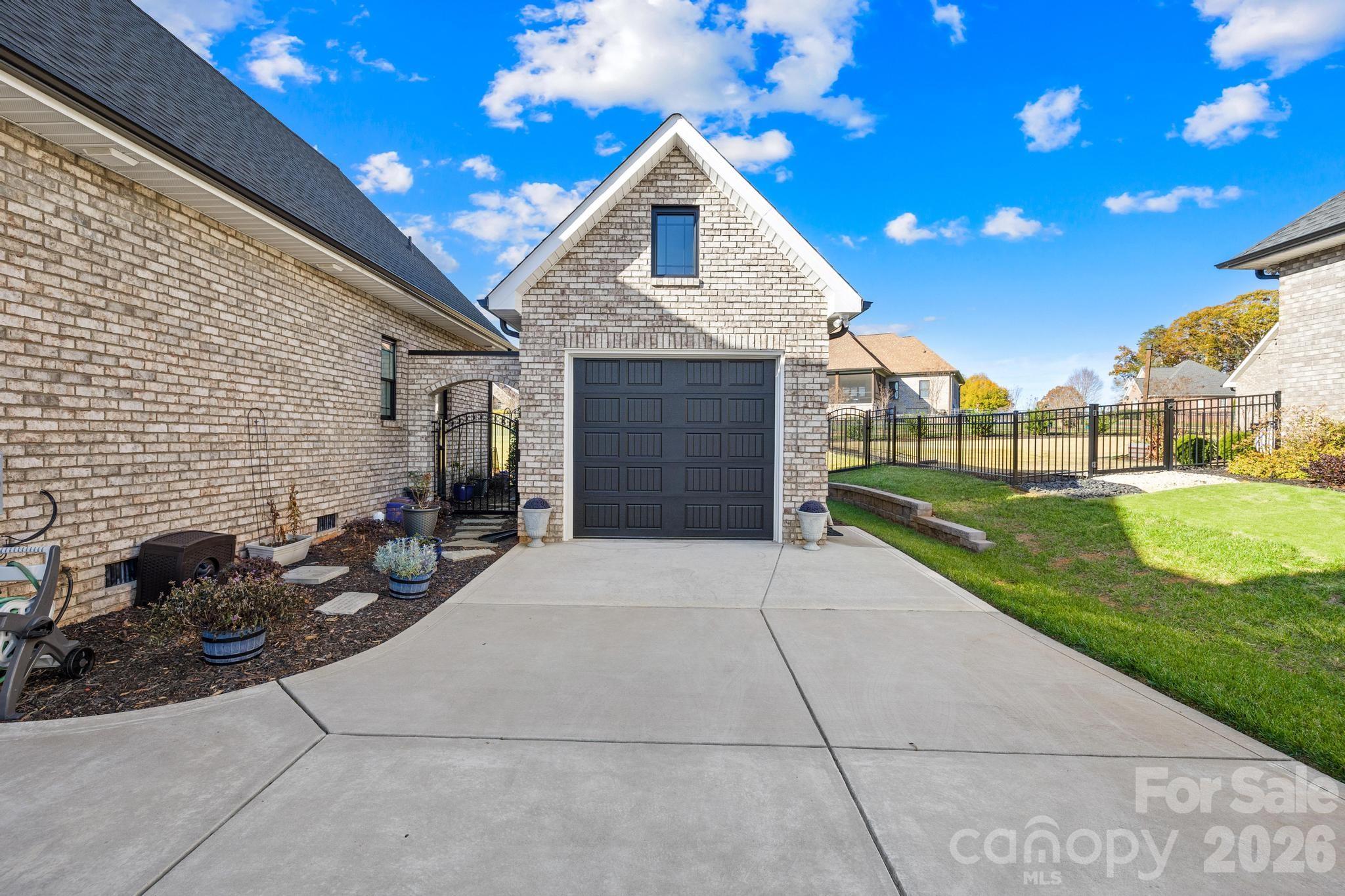 2983 Tavistock Lane — Lincolnton