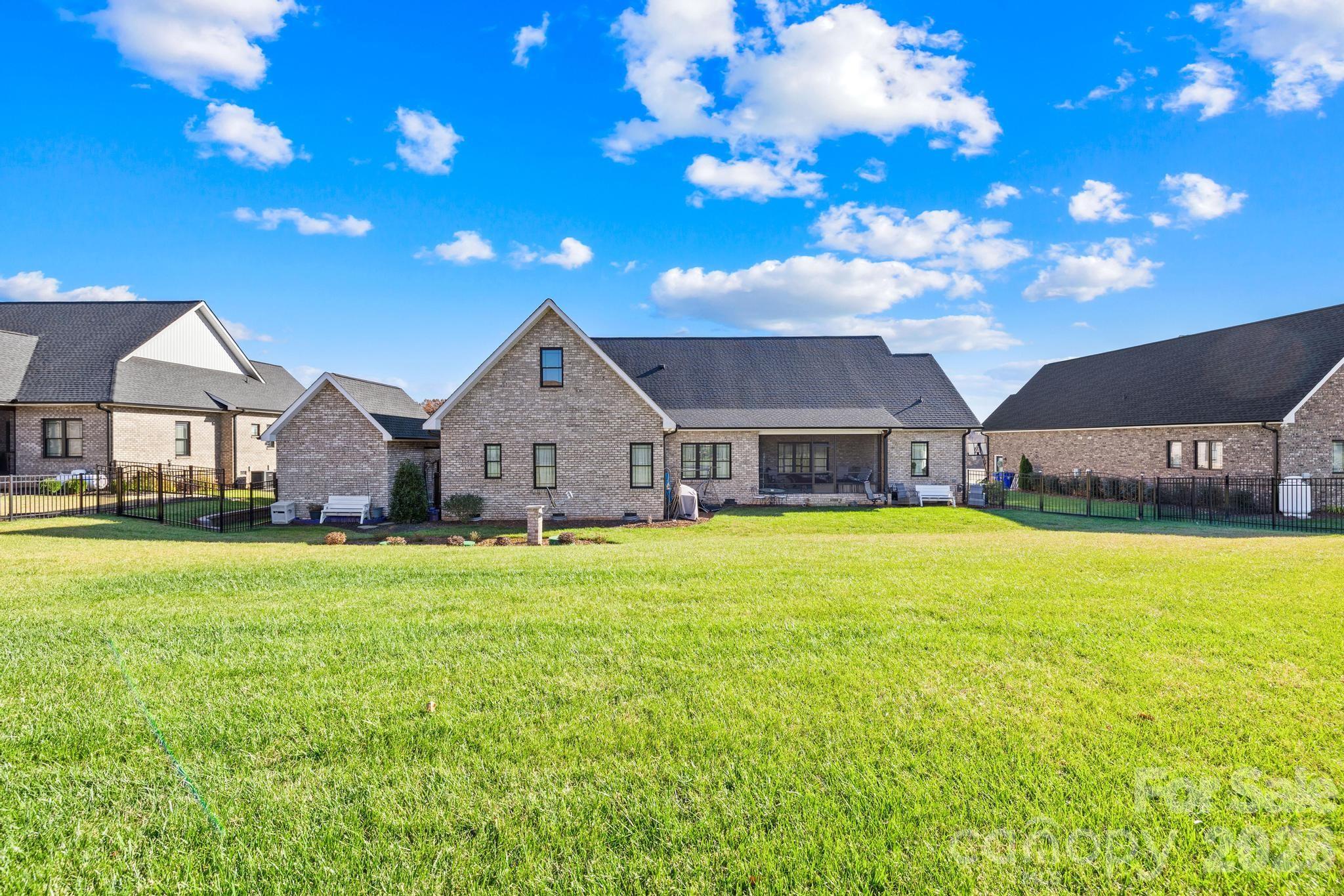 2983 Tavistock Lane — Lincolnton