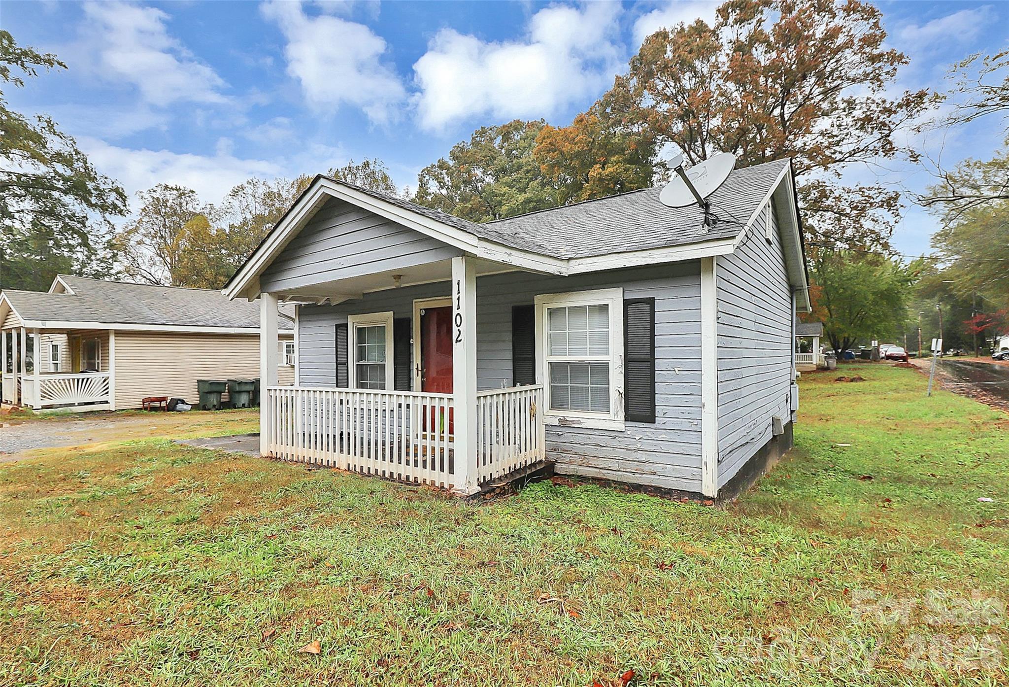 1102 W Davidson Avenue — Gastonia