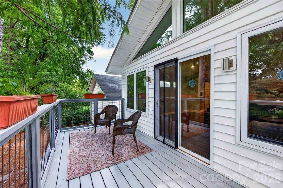 3425 Airlie Street — Charlotte