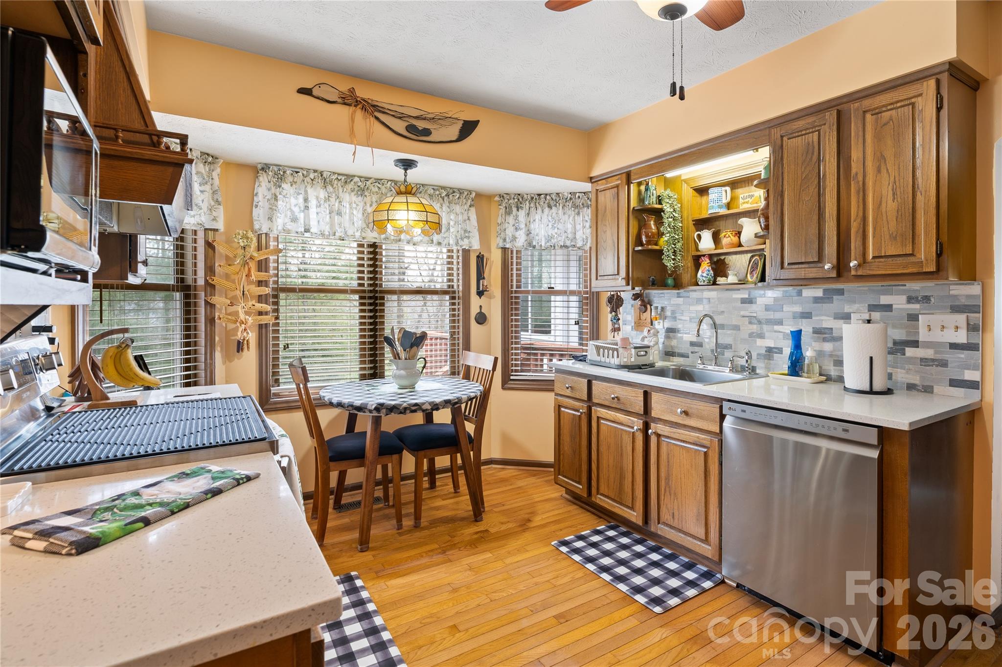109 Eagle Rock Trail — Hendersonville
