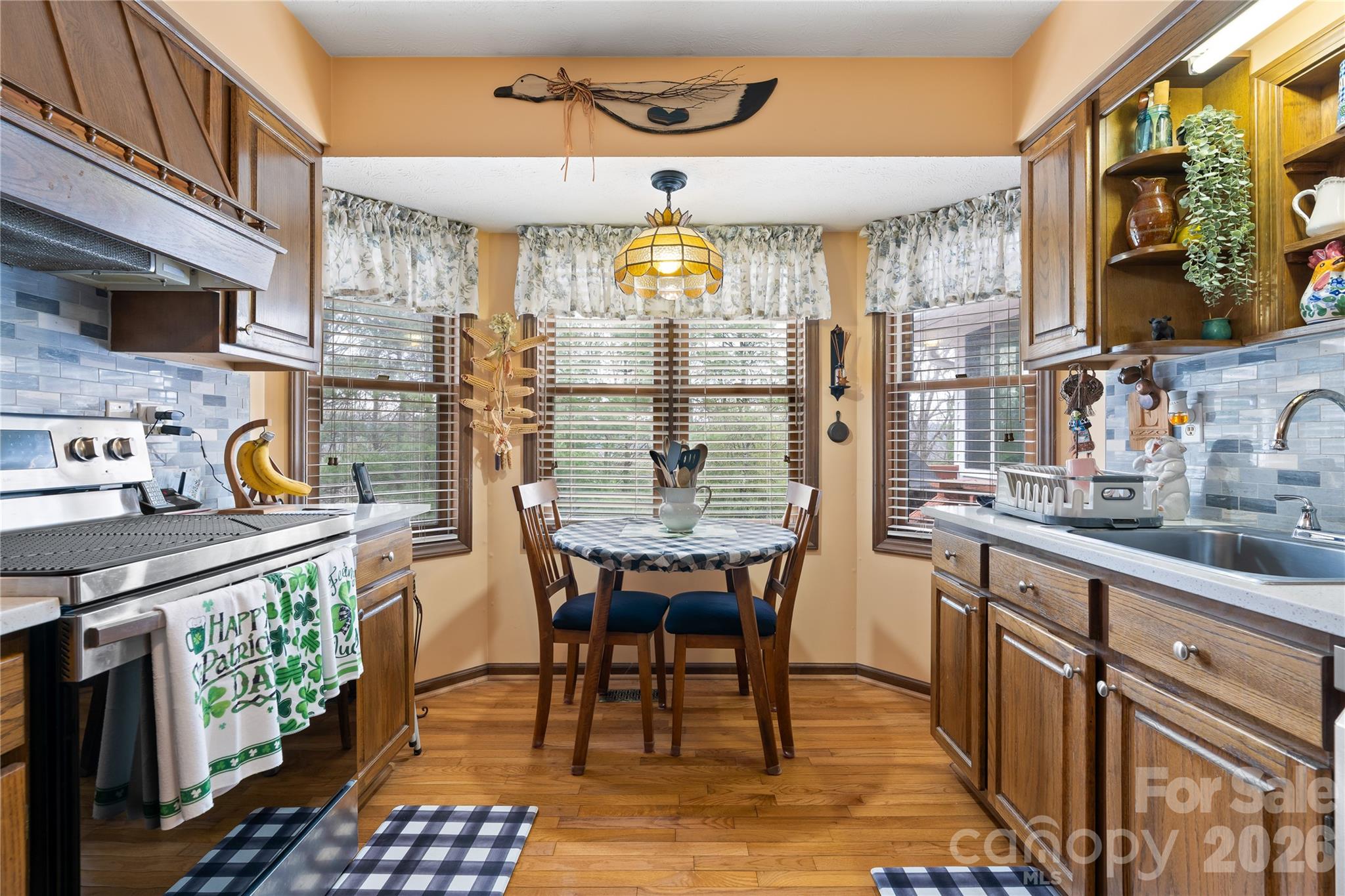 109 Eagle Rock Trail — Hendersonville