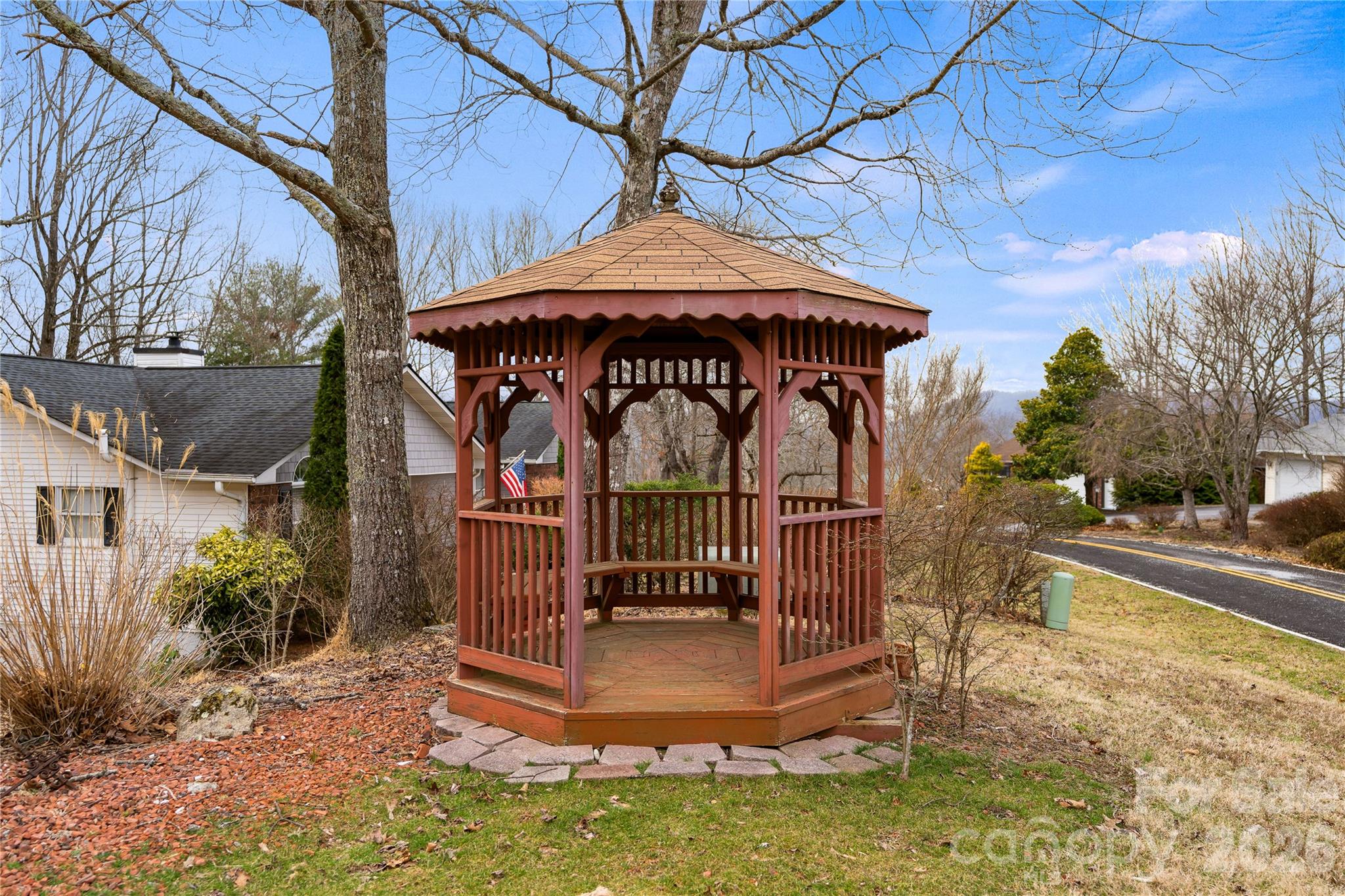 109 Eagle Rock Trail — Hendersonville