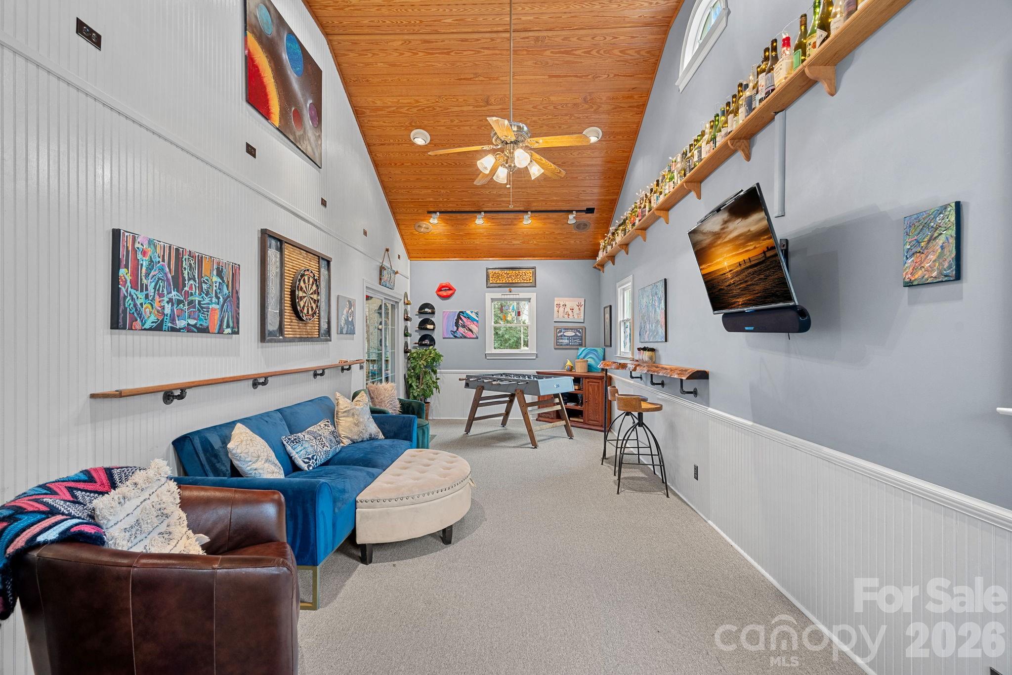 8621 Summerfield Lane — Huntersville