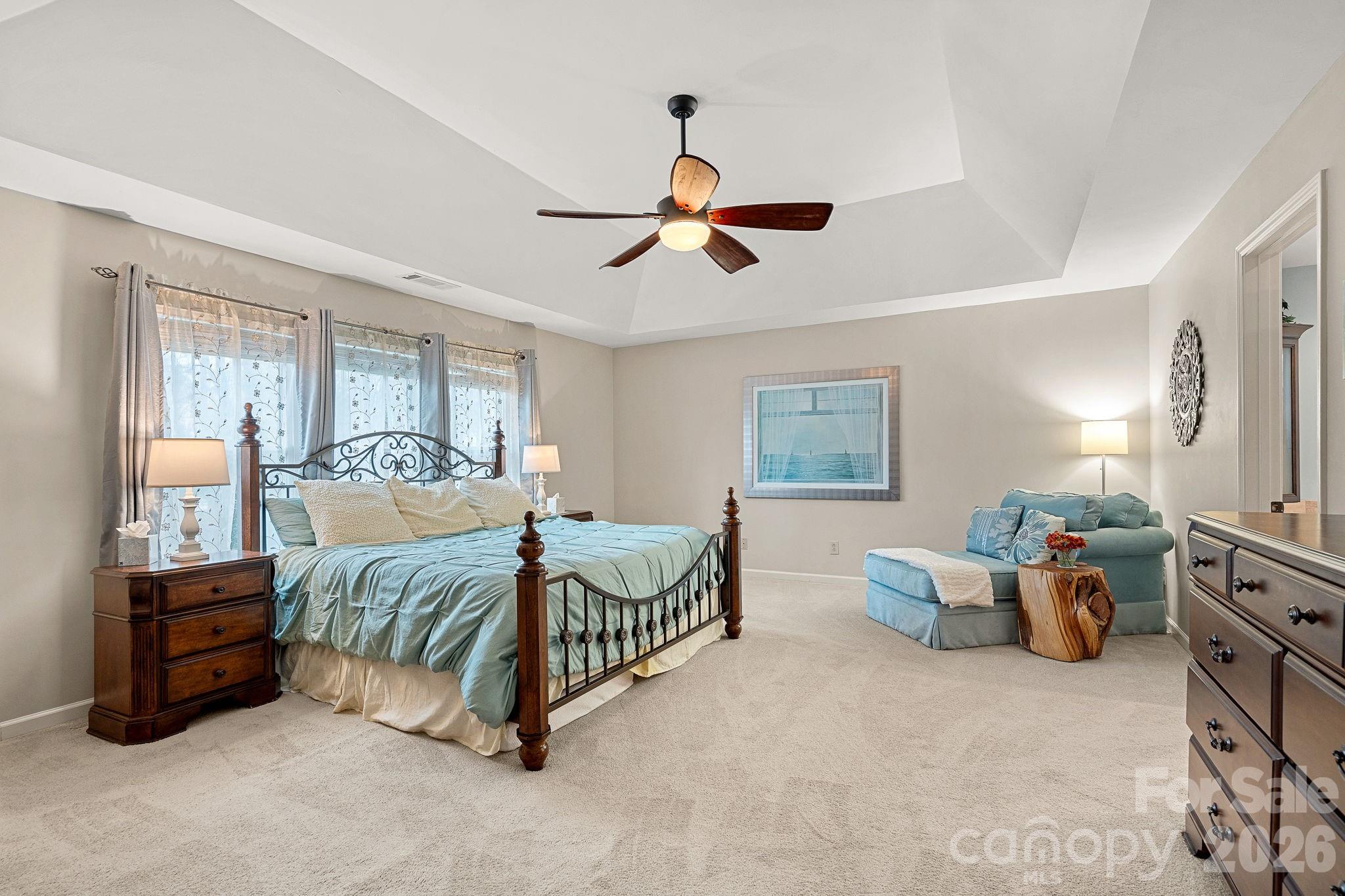 8621 Summerfield Lane — Huntersville