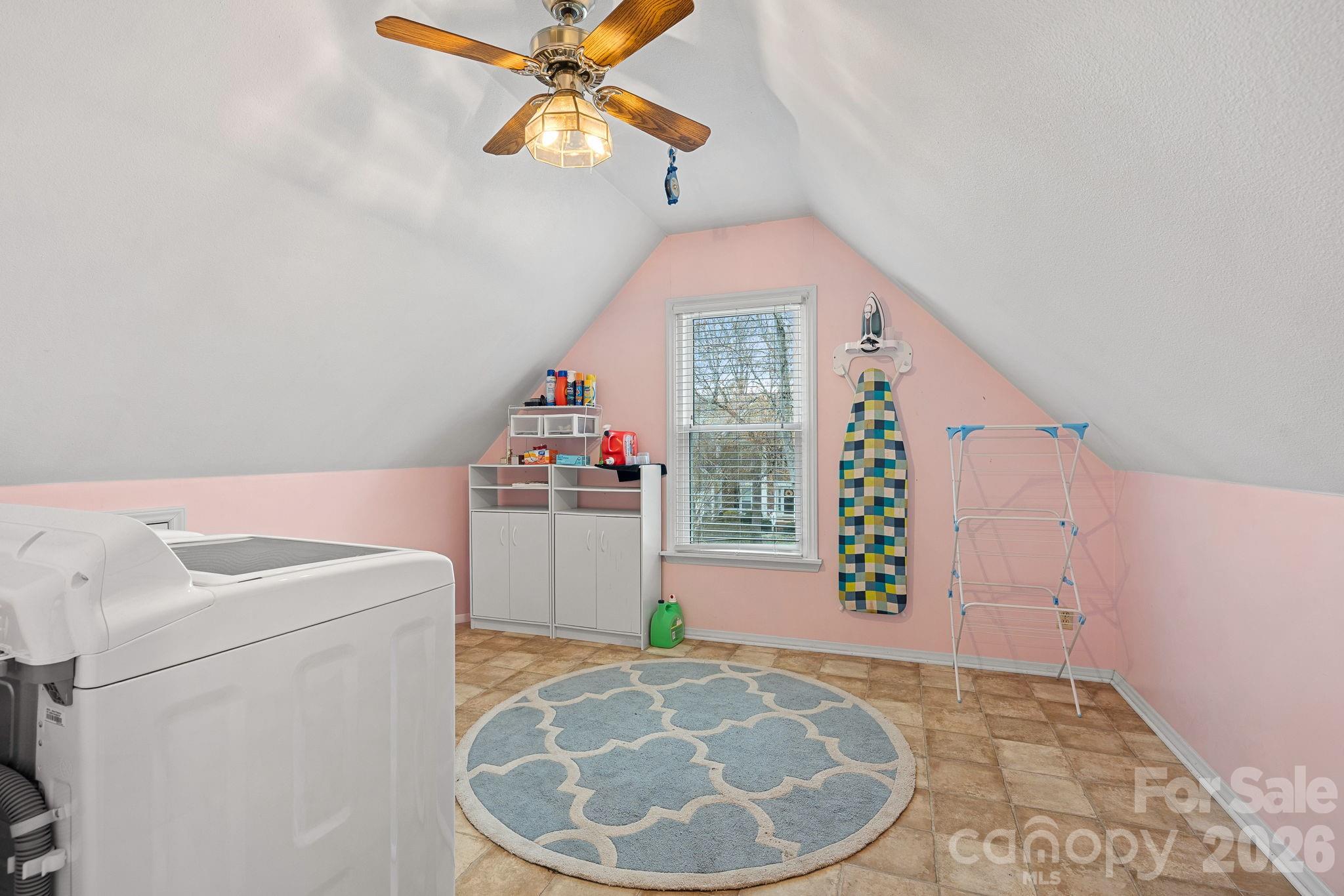 8621 Summerfield Lane — Huntersville