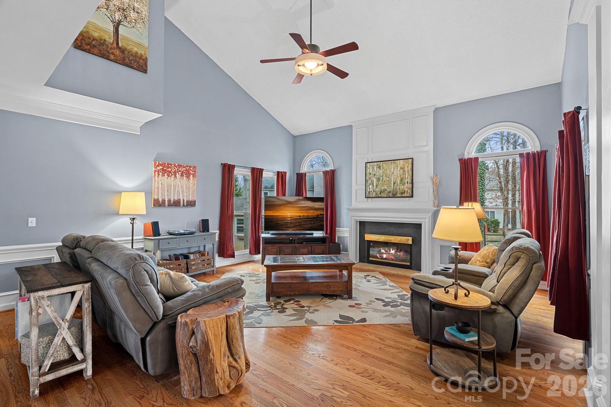 8621 Summerfield Lane — Huntersville