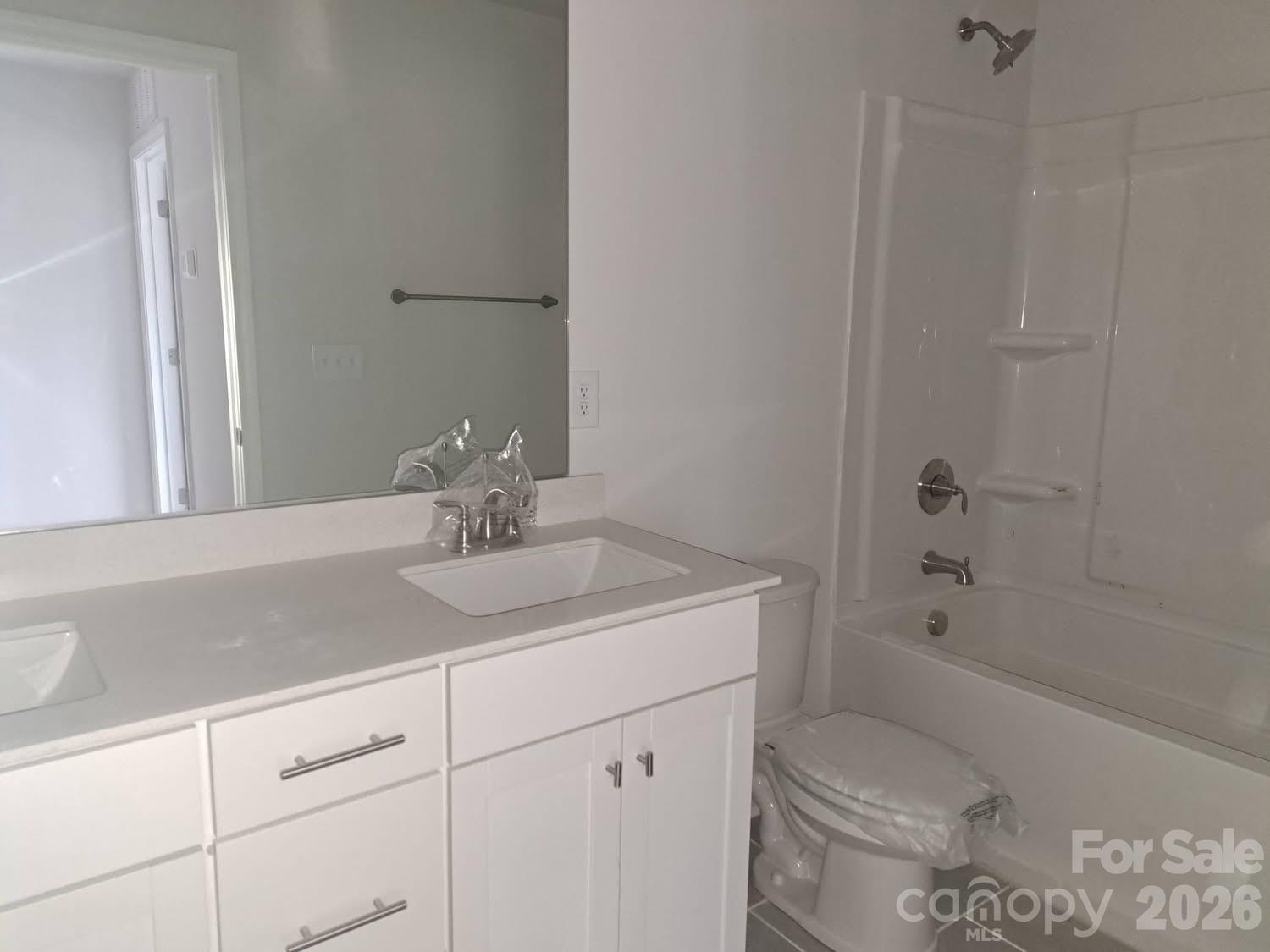 1590 Autumn Lane #116 — York