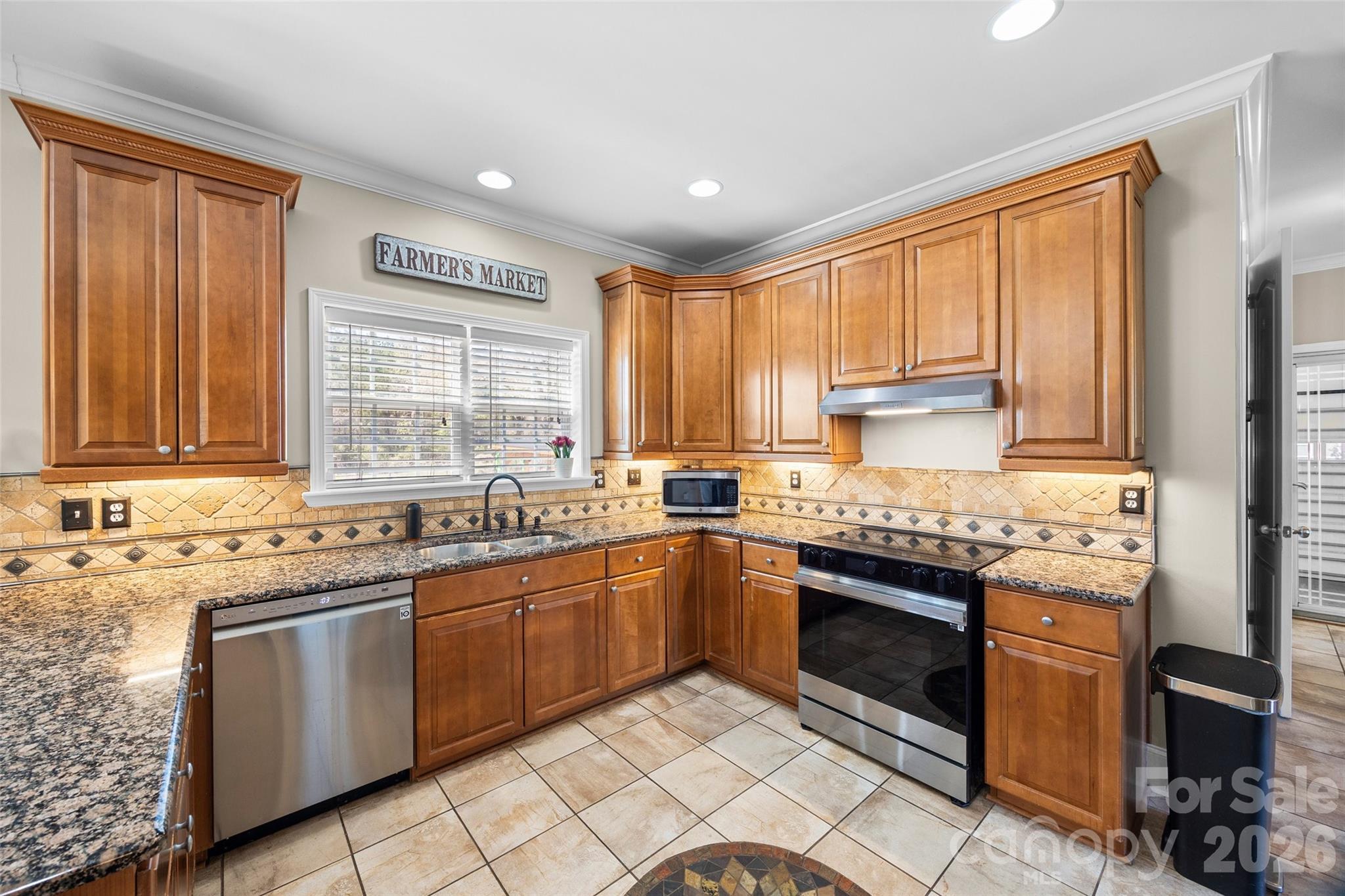 204 Moore Drive — Gastonia