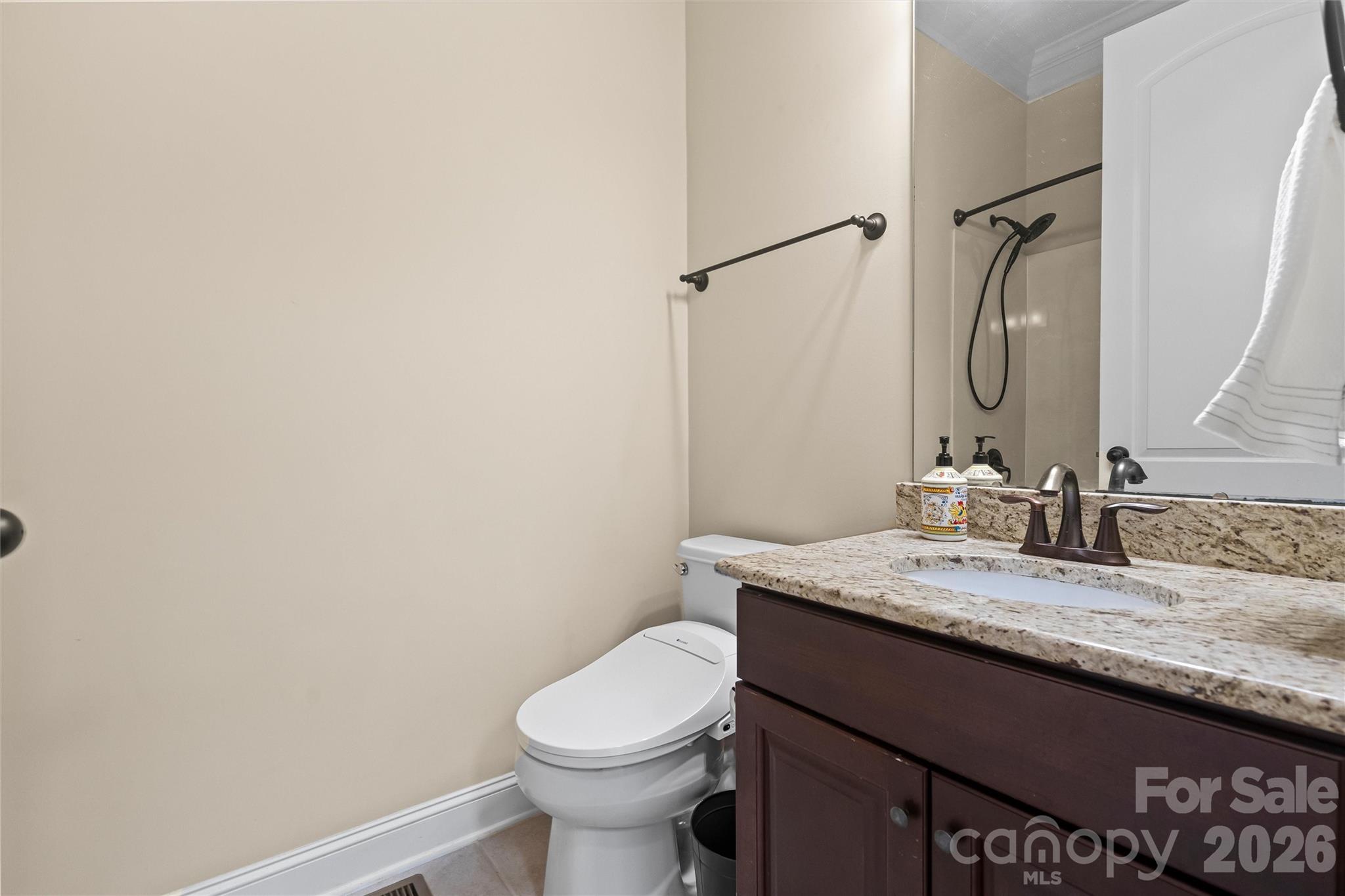 166 Wilson Lake Road — Mooresville