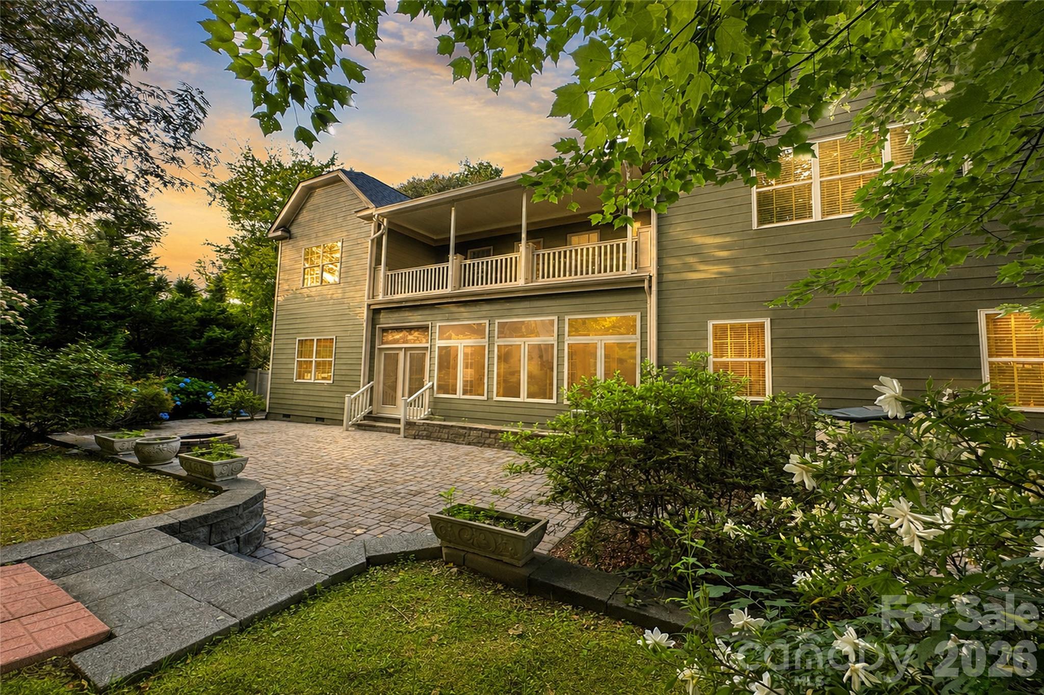 166 Wilson Lake Road — Mooresville