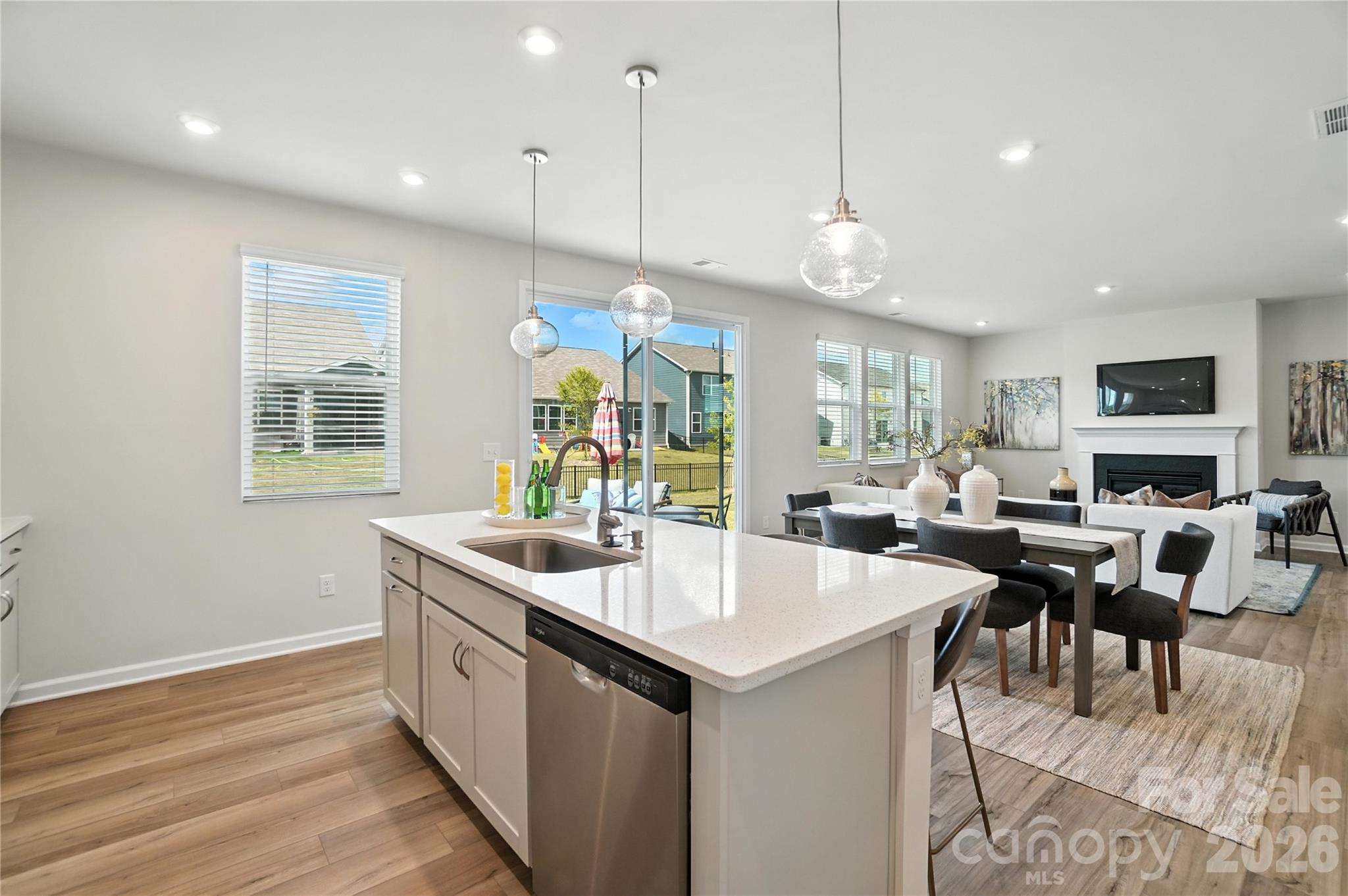 2712 Phoenix Court — Gastonia