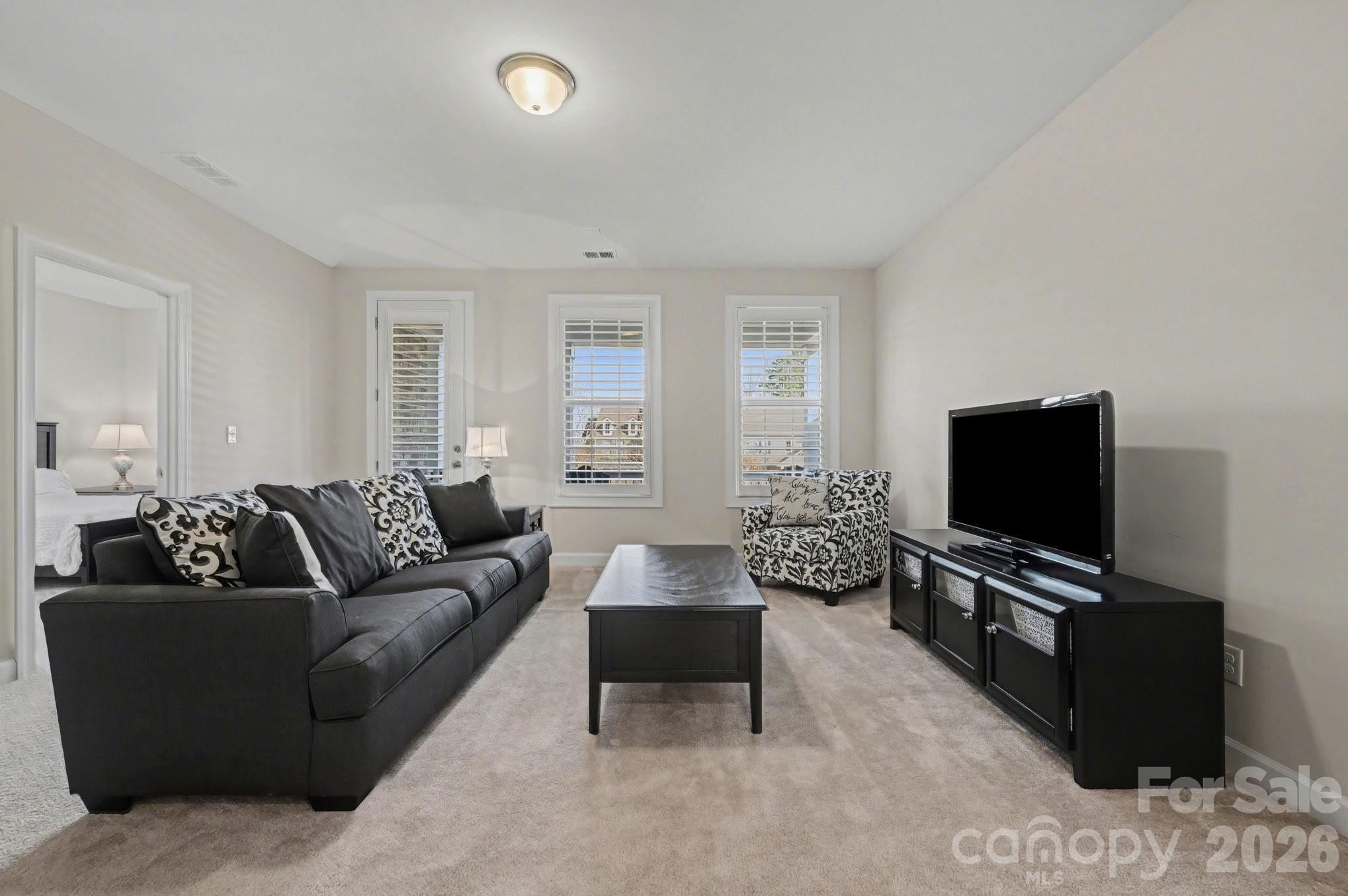 127 Smithfield Drive — Charlotte