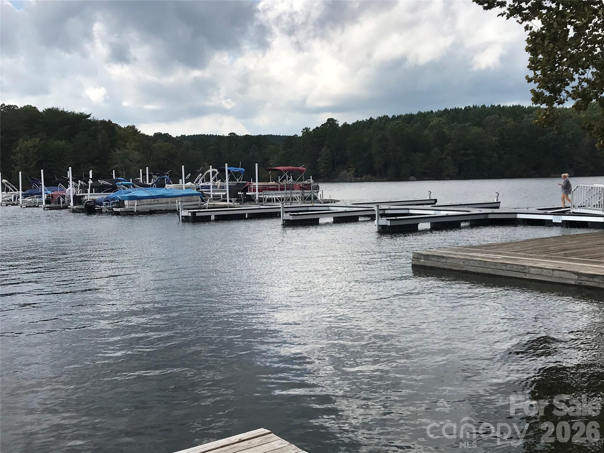 182 Marina Drive — New London