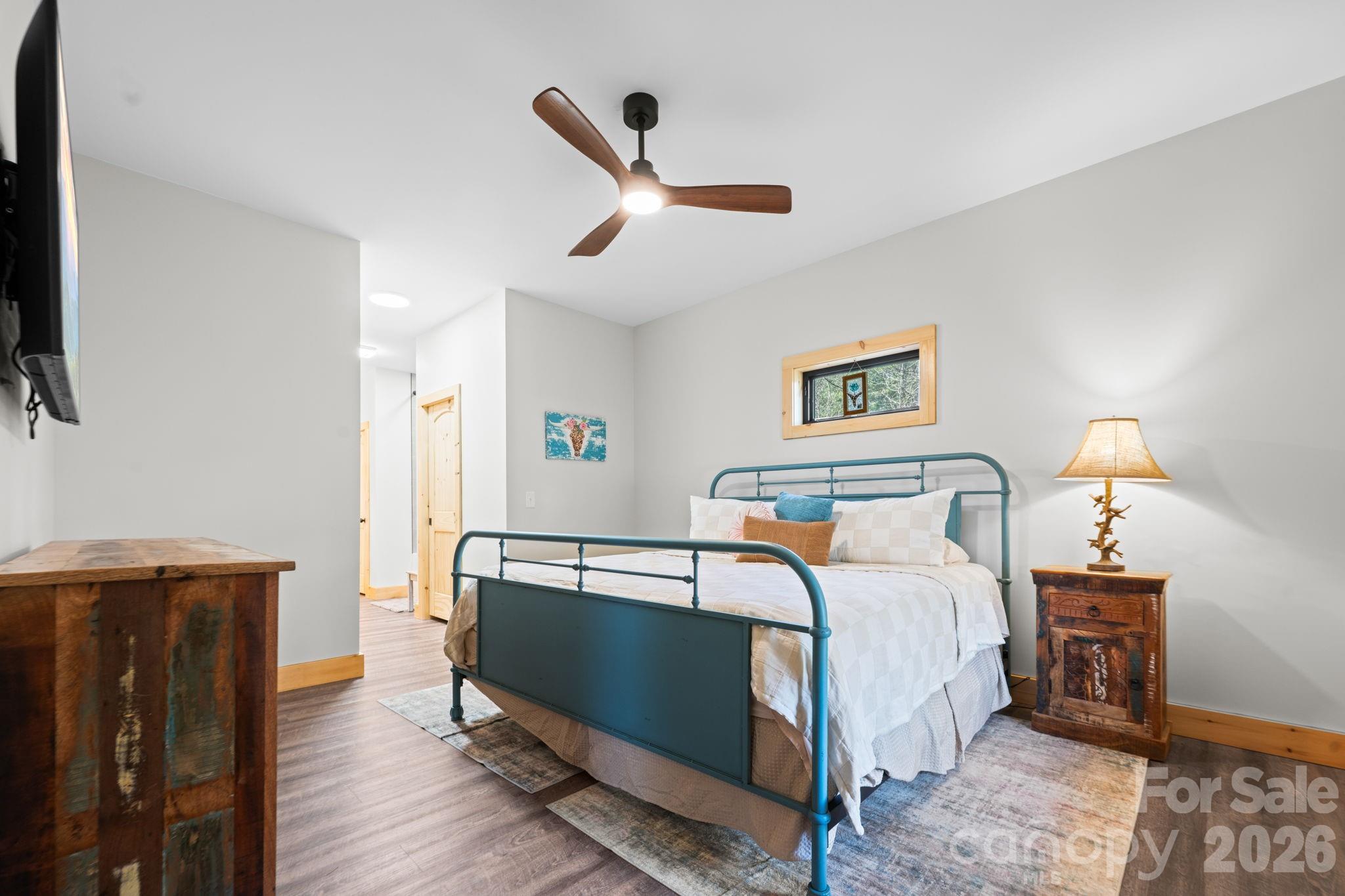 162 Shady Oak Lane — West Jefferson