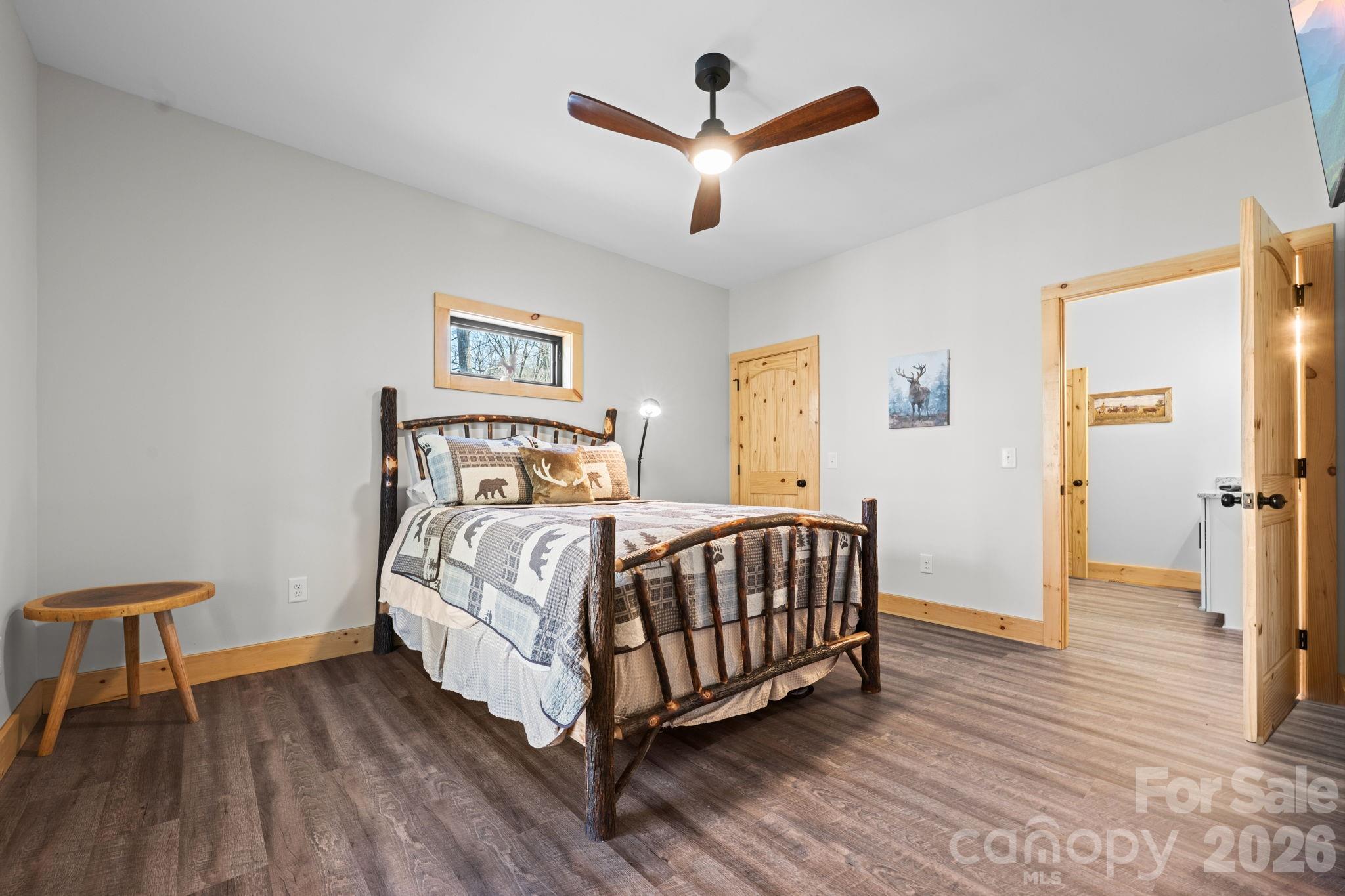 162 Shady Oak Lane — West Jefferson