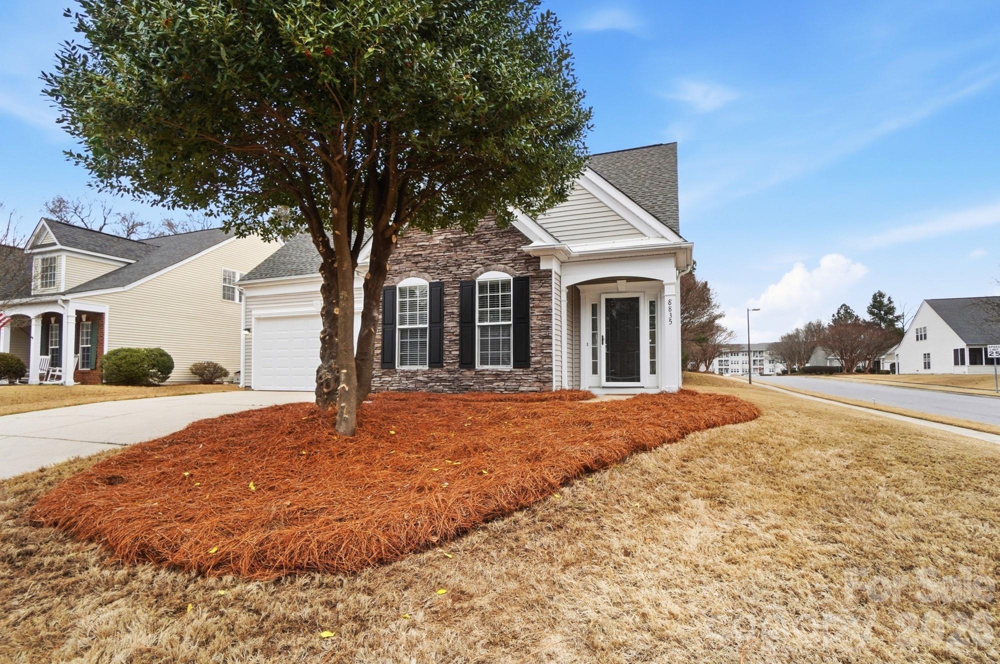 8835 Kestral Ridge Drive — Charlotte