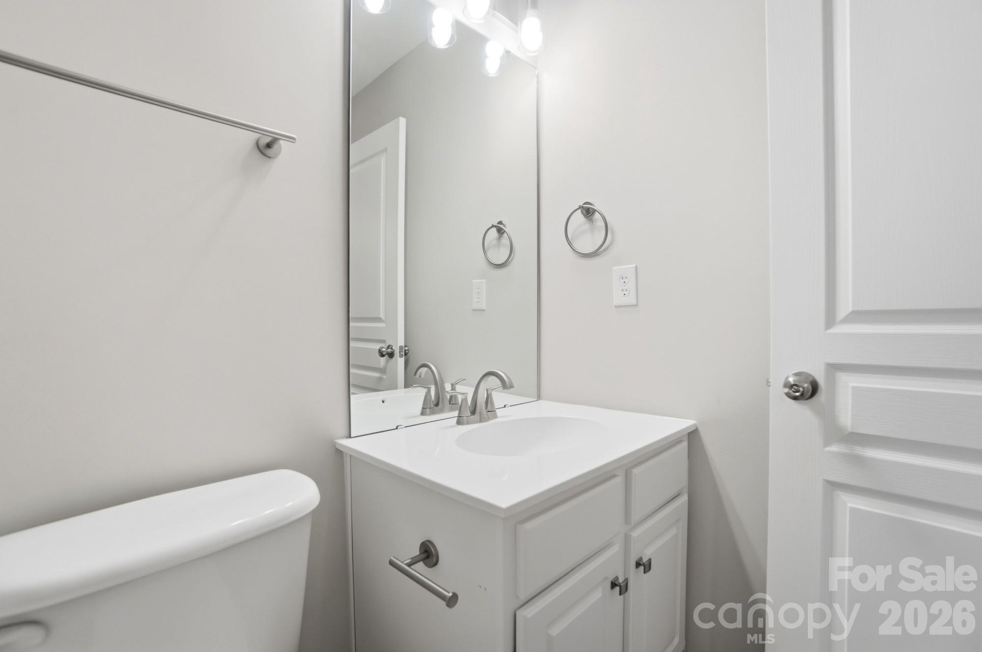 8835 Kestral Ridge Drive — Charlotte