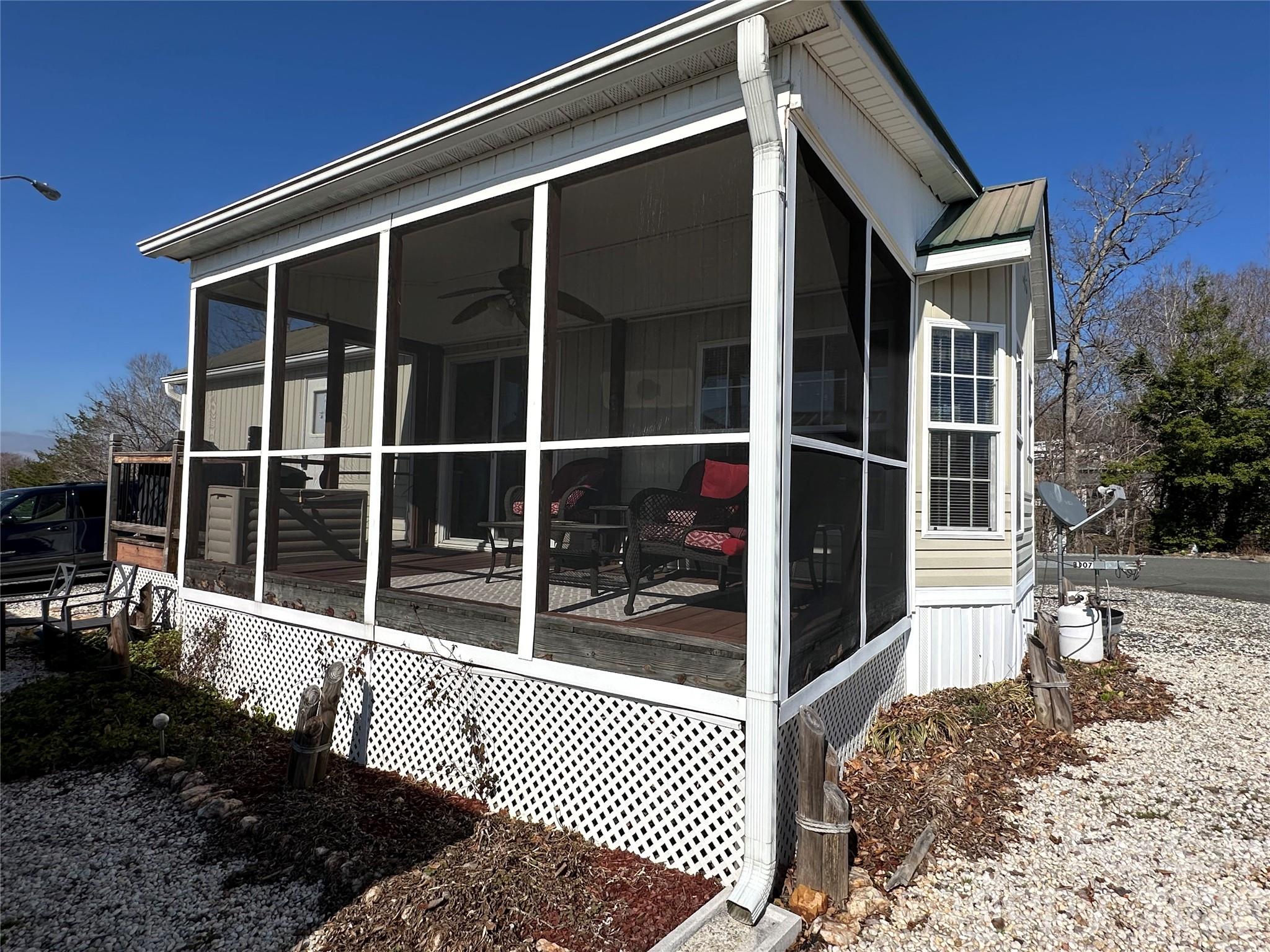 171 Grand View Drive — New London