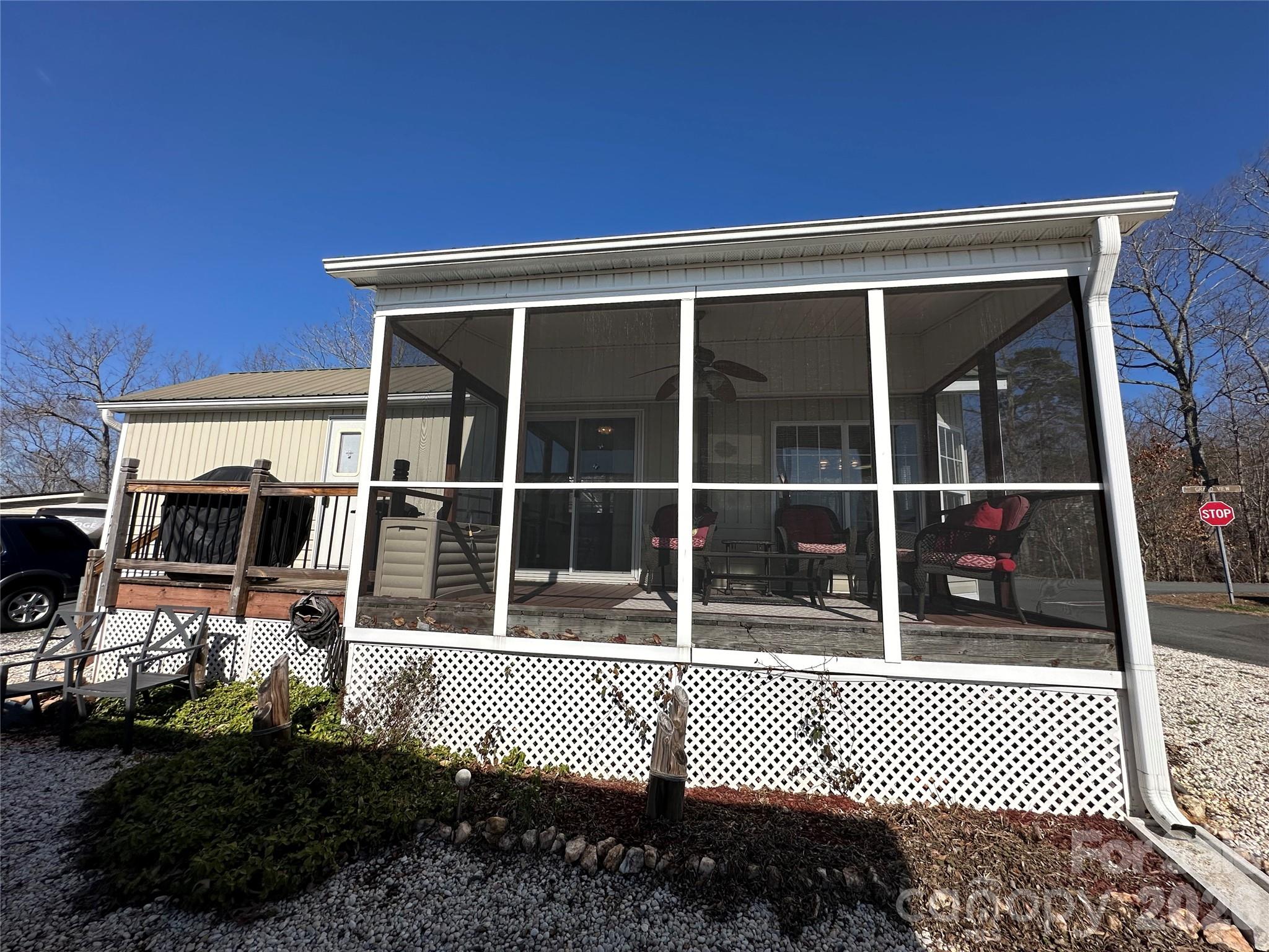 171 Grand View Drive — New London