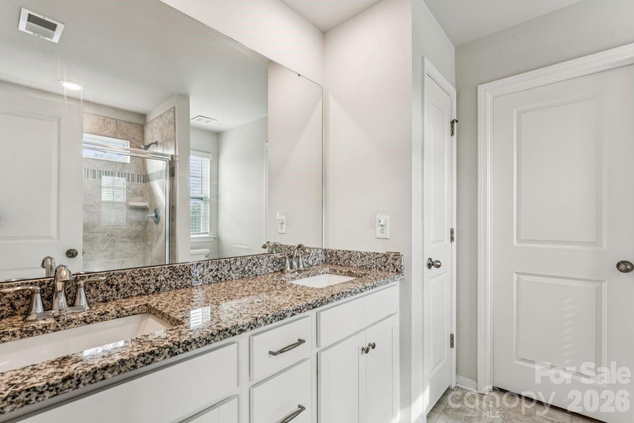 221 Shadowbrook Way — Camden