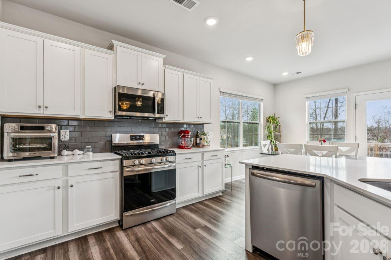 221 Shadowbrook Way — Camden