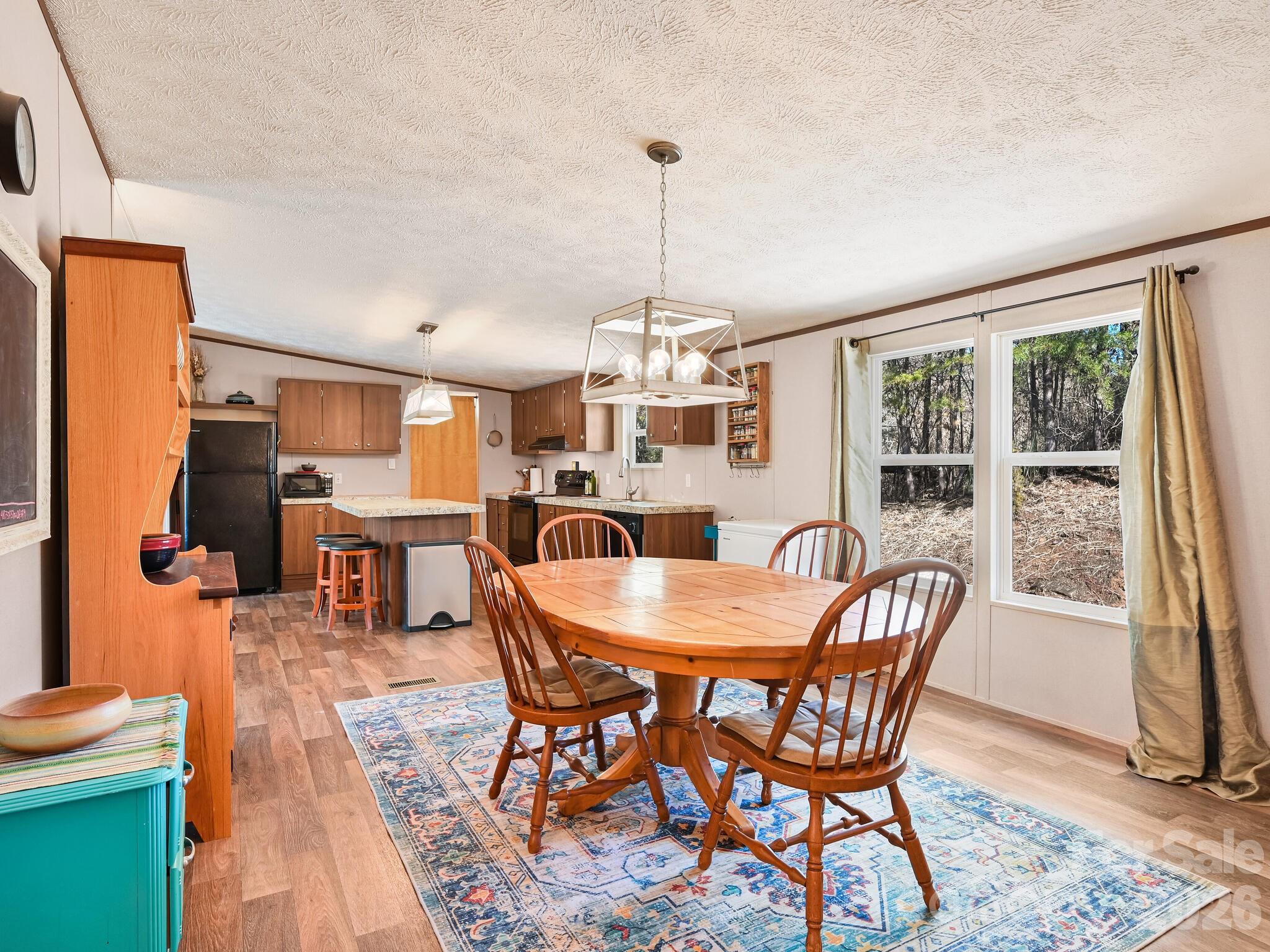 3509 Gabriels Creek Road — Mars Hill
