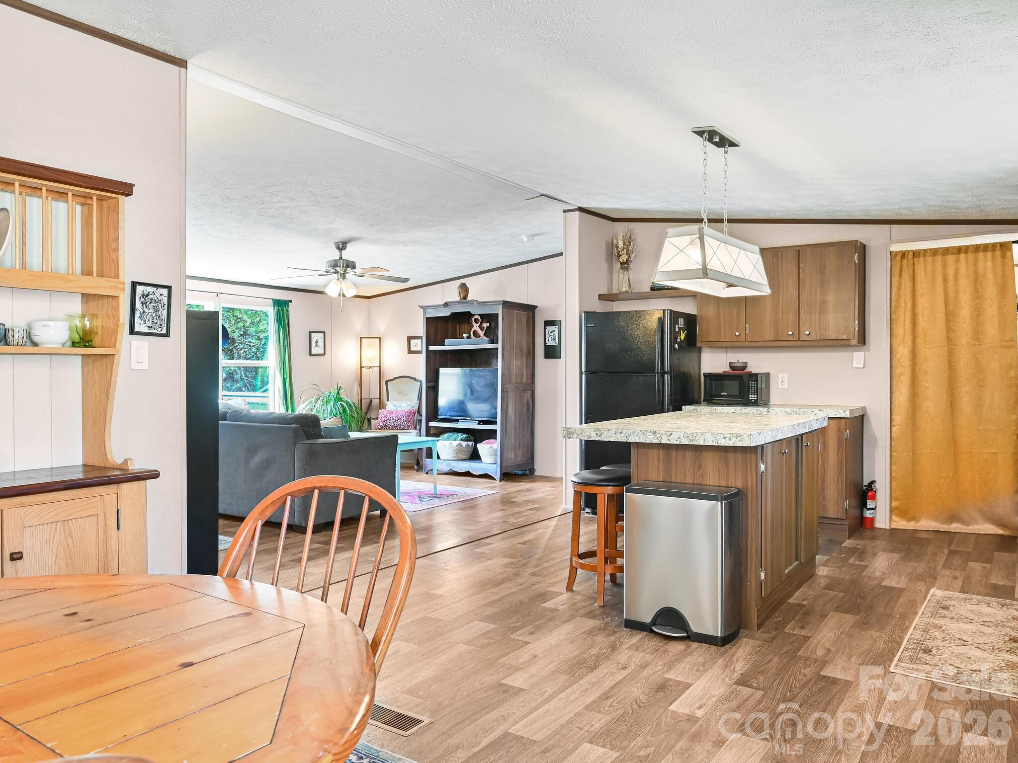 3509 Gabriels Creek Road — Mars Hill