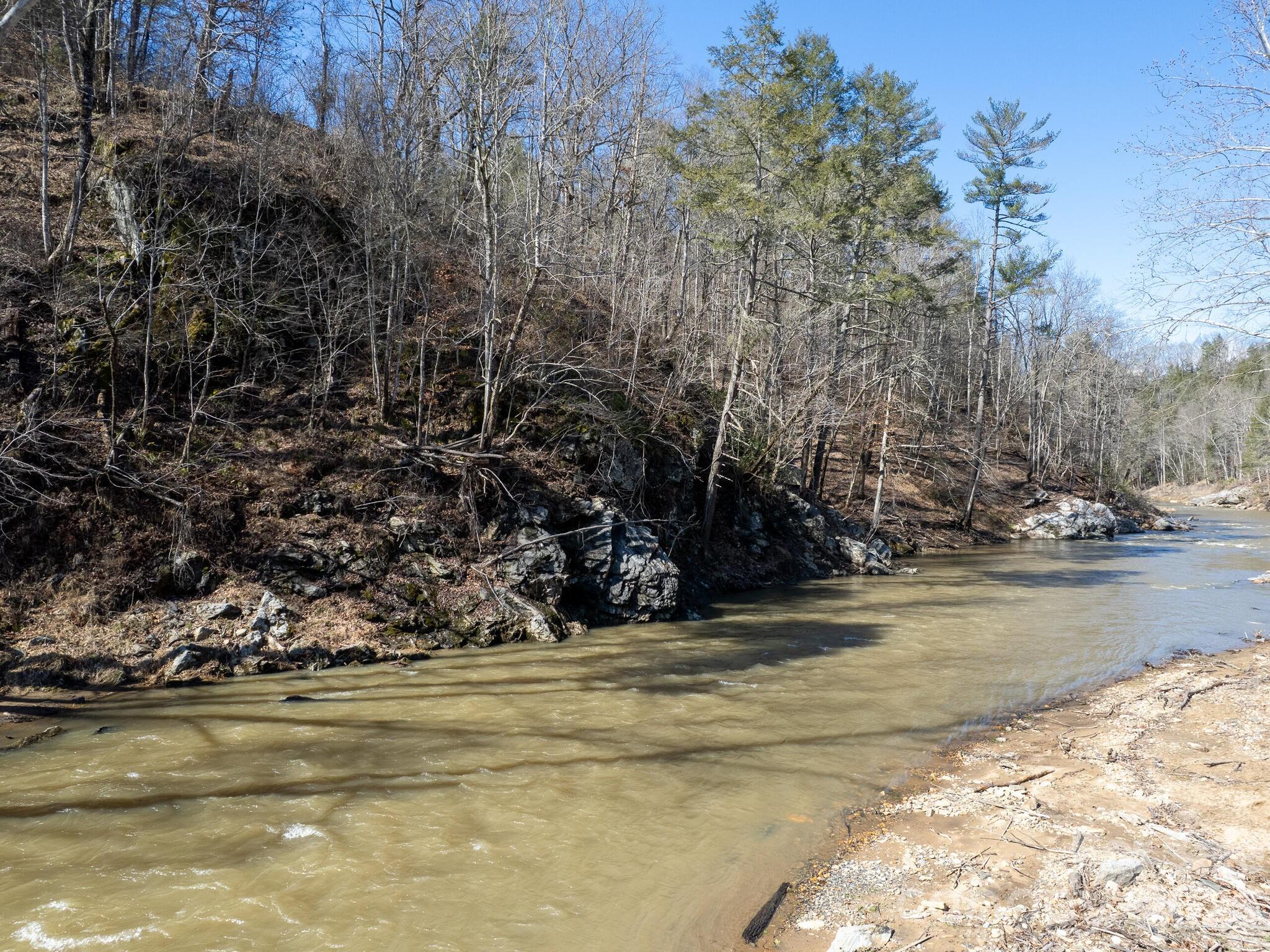 3509 Gabriels Creek Road — Mars Hill