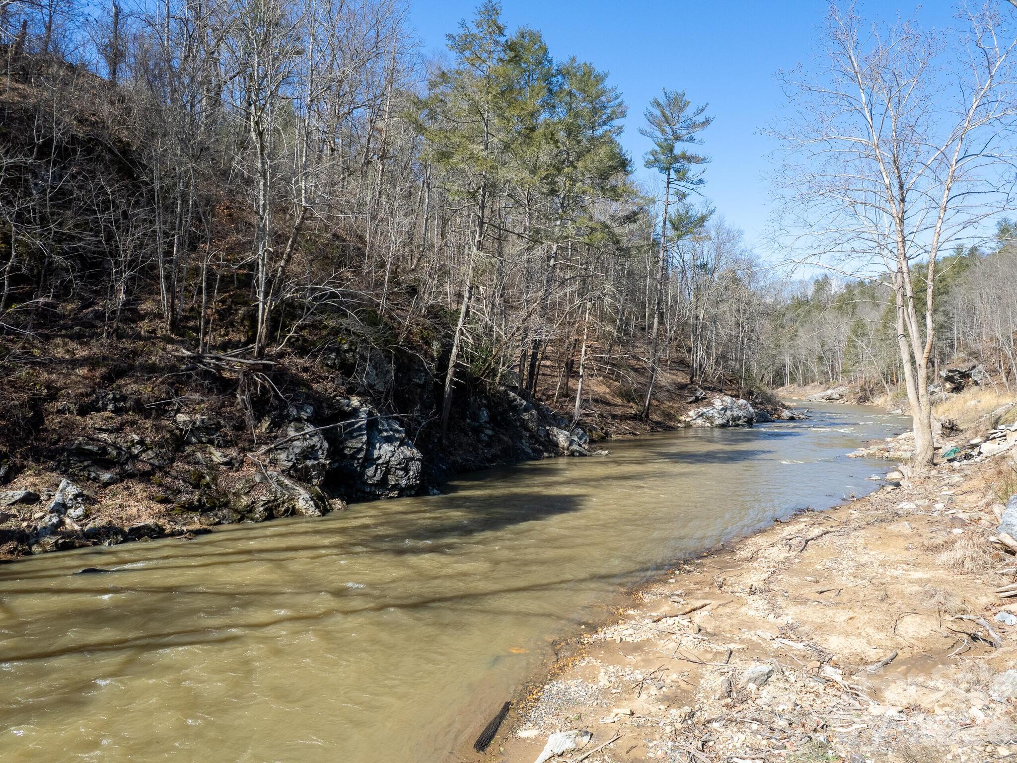 3509 Gabriels Creek Road — Mars Hill