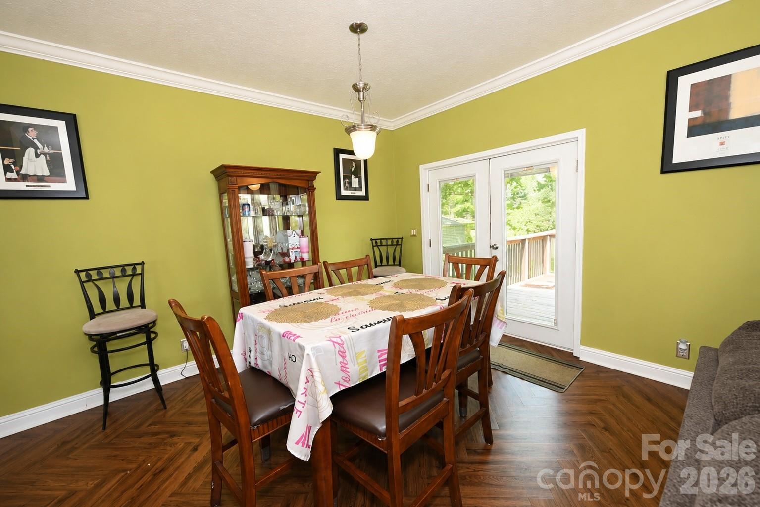 3951 Springs Road — Conover