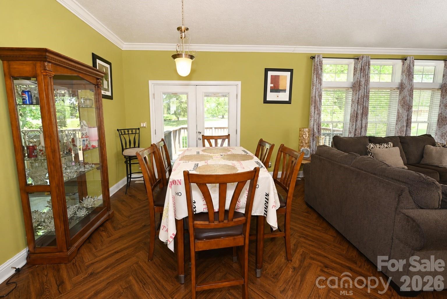 3951 Springs Road — Conover