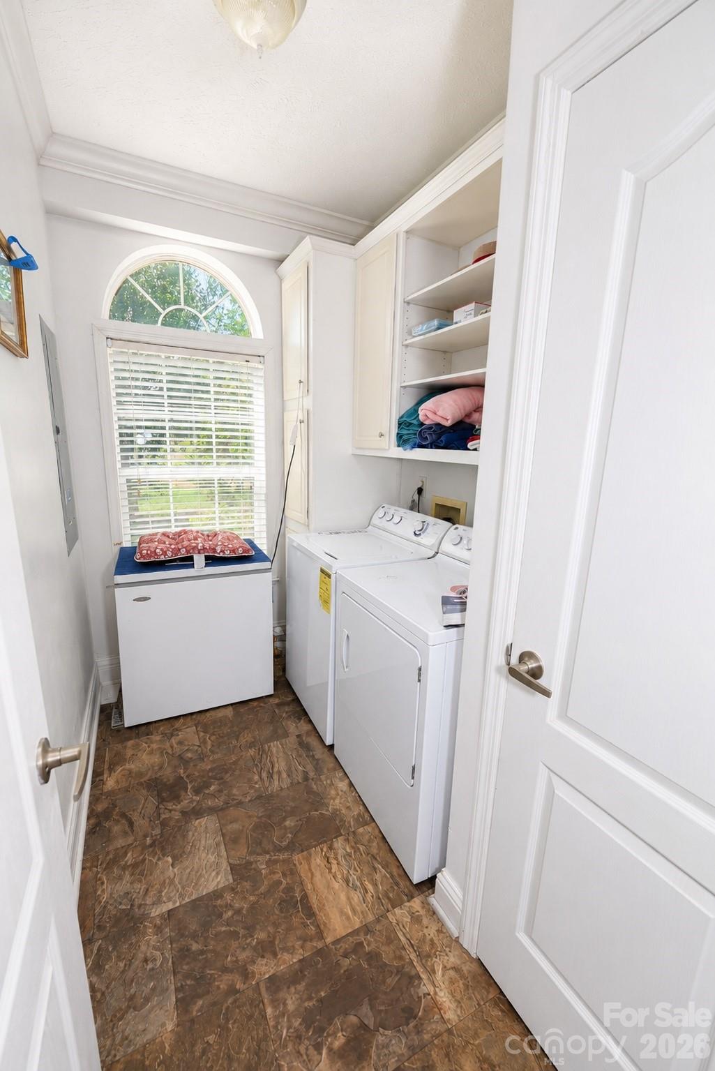 3951 Springs Road — Conover