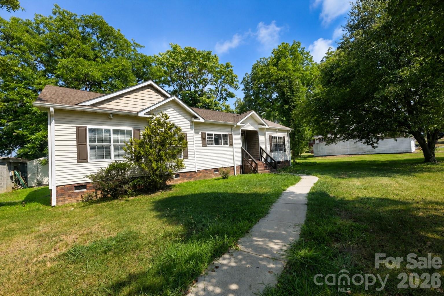 3951 Springs Road — Conover
