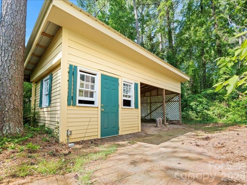 201 Poplar Street — Cheraw