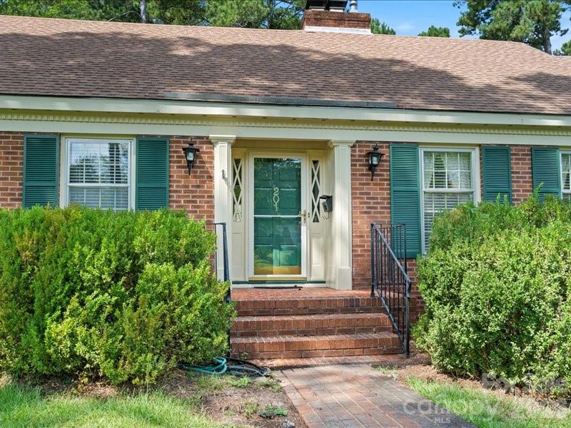 201 Poplar Street — Cheraw