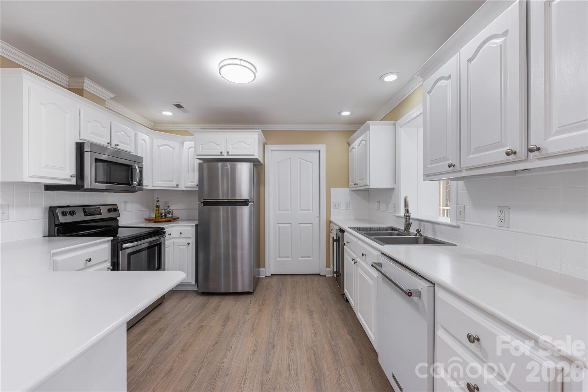 7722 Farmbrook Drive — Waxhaw