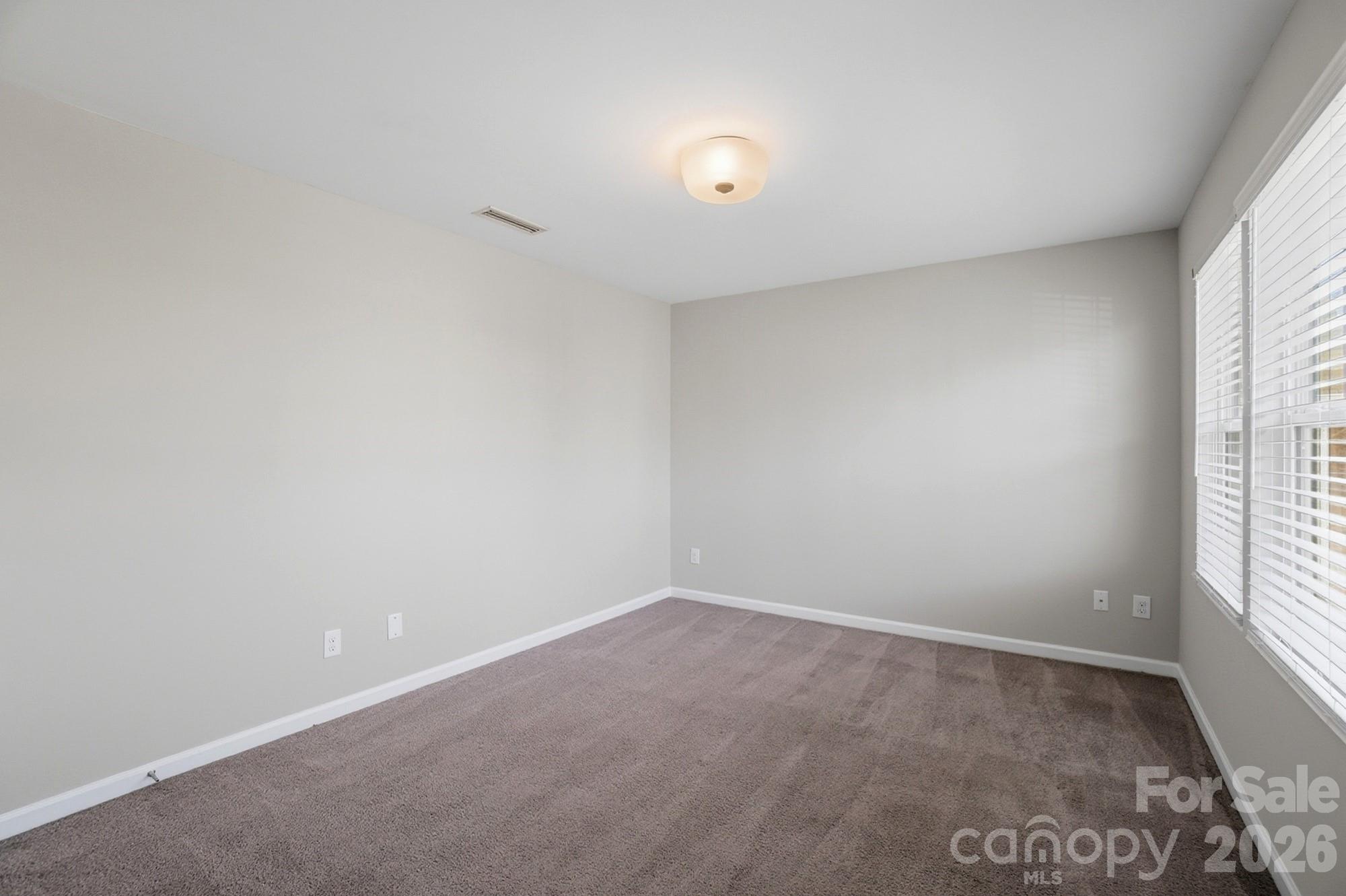 1000 Newfound Hollow Drive — Charlotte