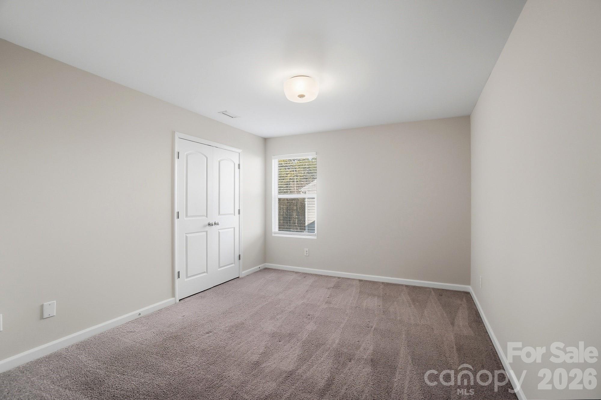 1000 Newfound Hollow Drive — Charlotte