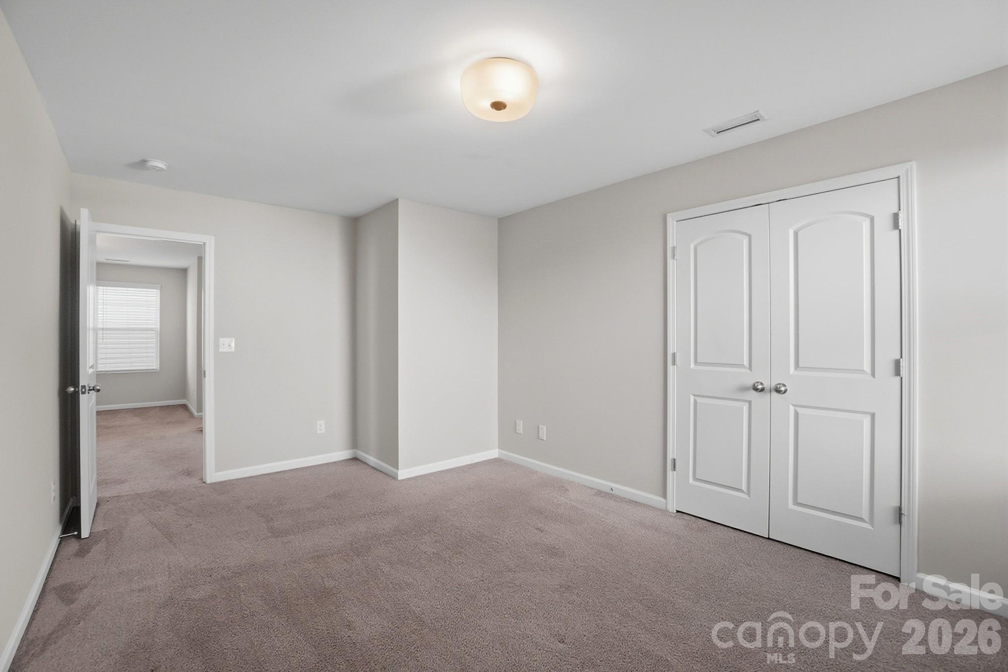 1000 Newfound Hollow Drive — Charlotte