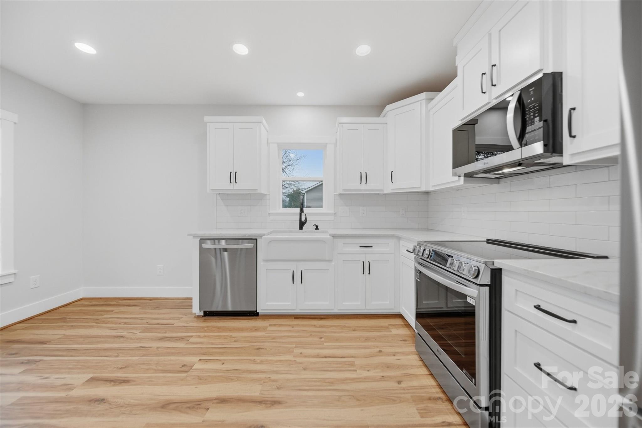 1022 E Main Street — Maiden