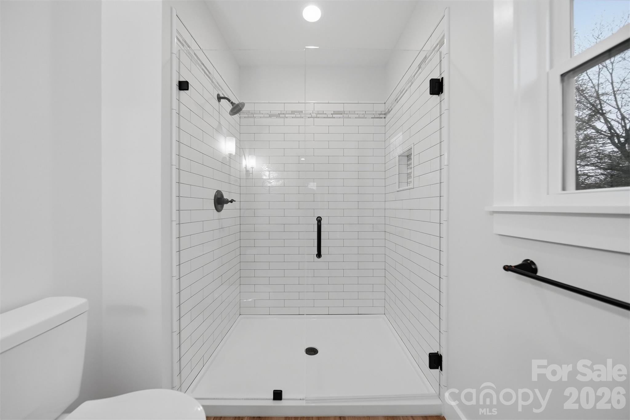 1022 E Main Street — Maiden