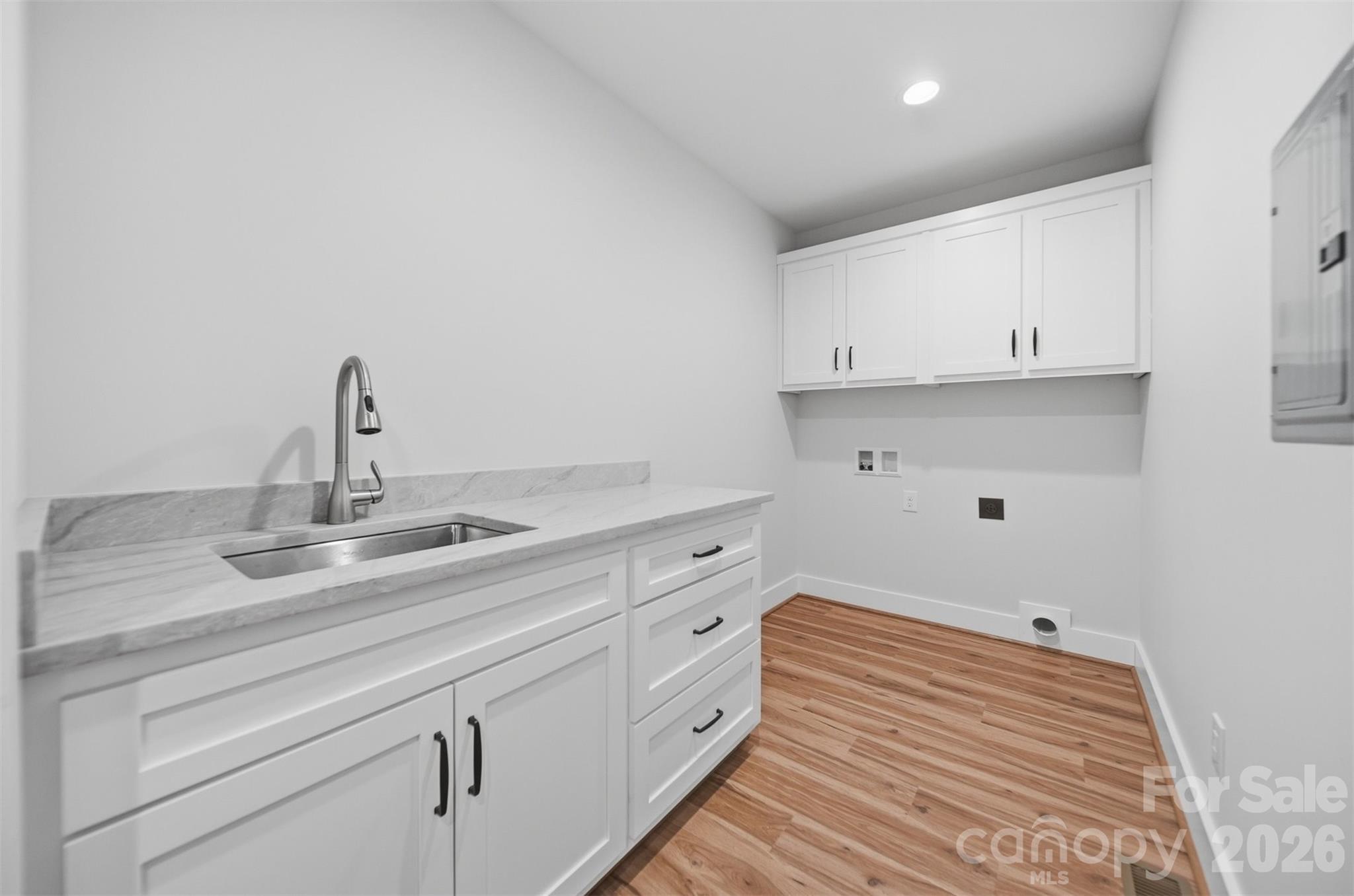 1022 E Main Street — Maiden