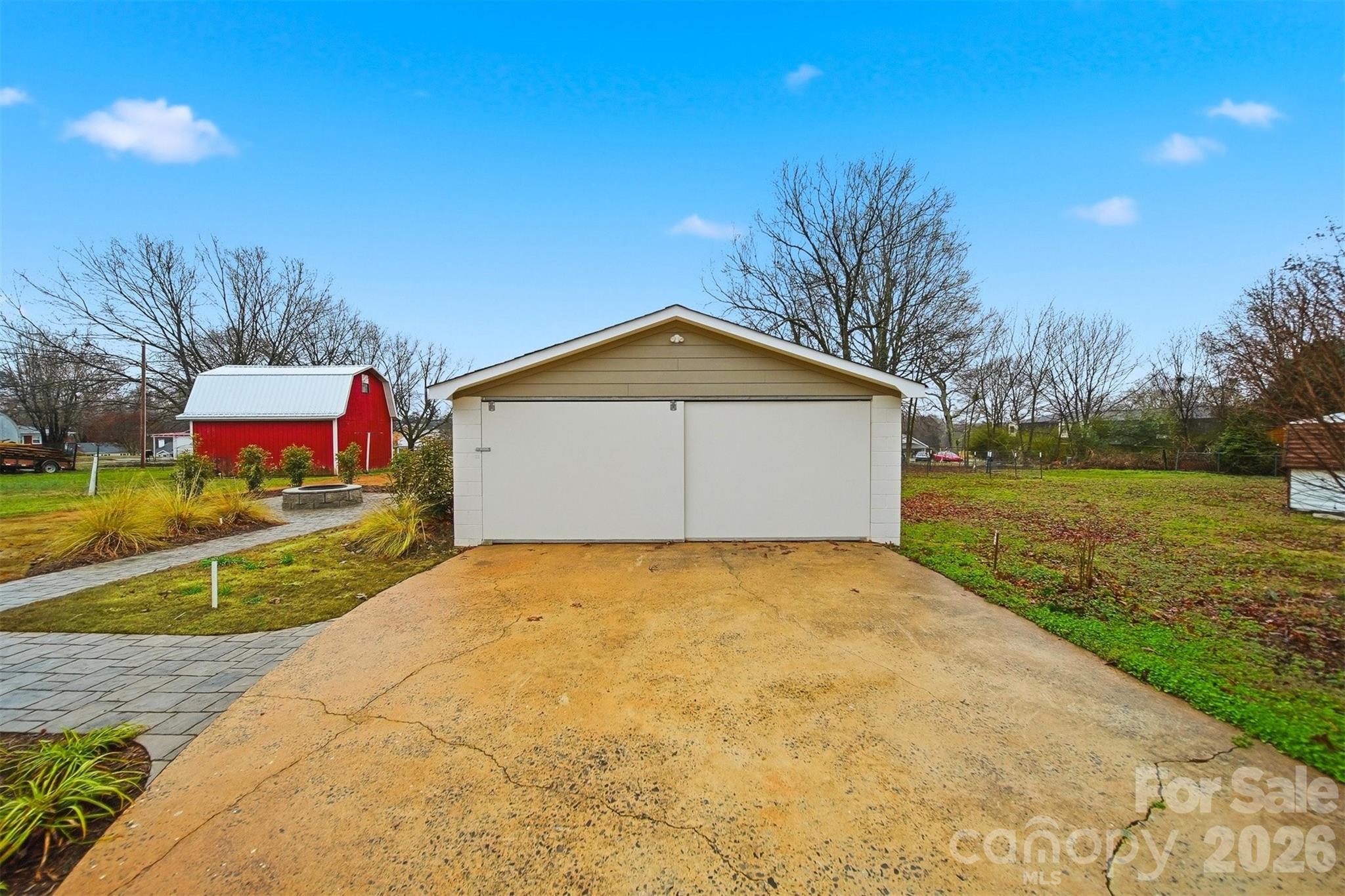 1022 E Main Street — Maiden