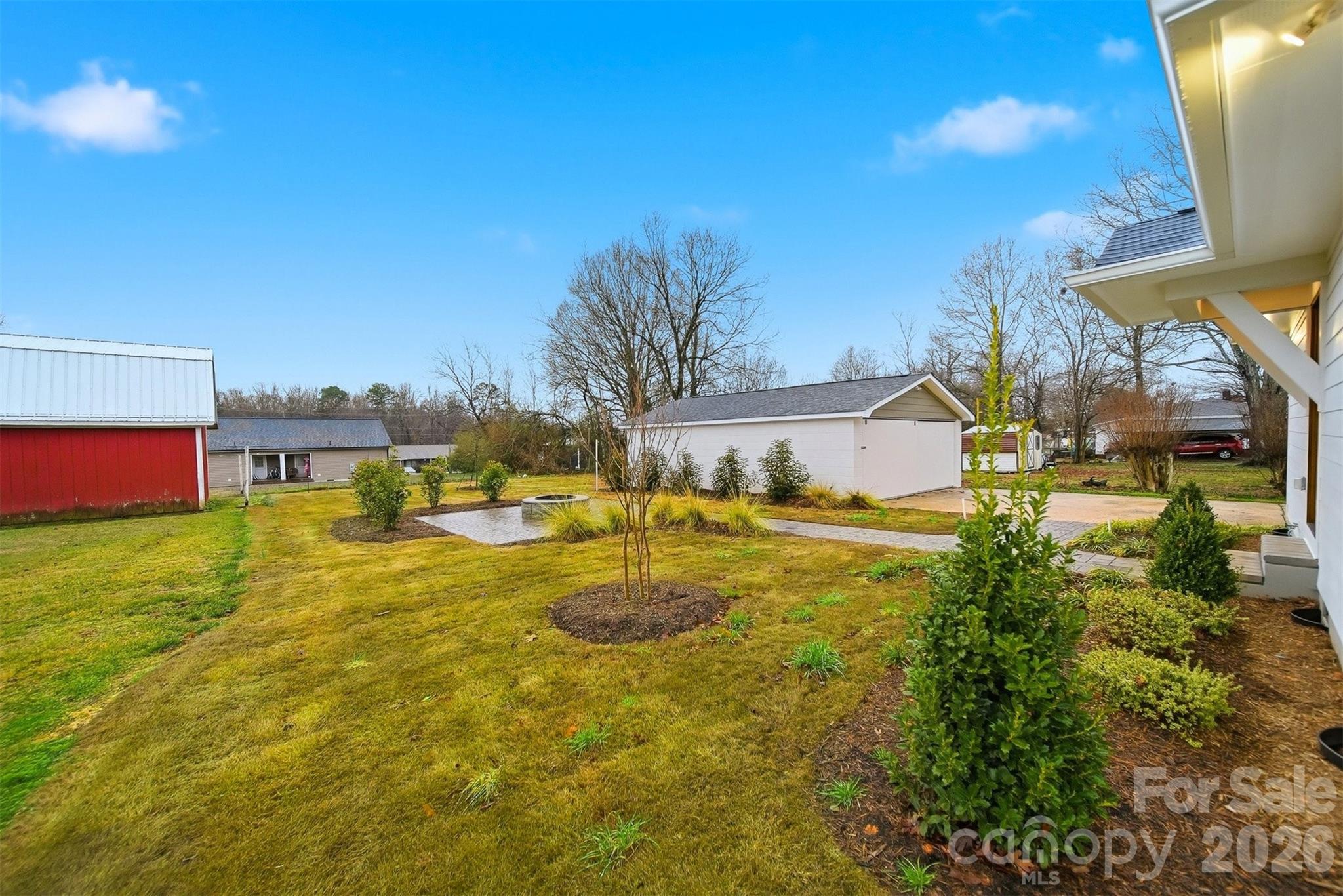 1022 E Main Street — Maiden