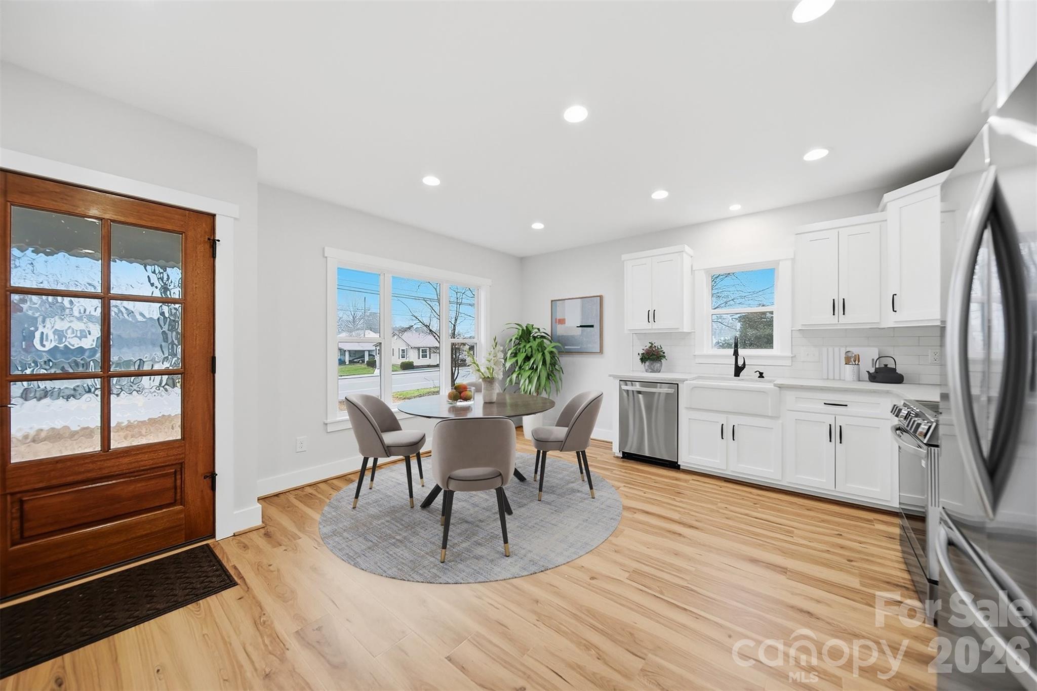 1022 E Main Street — Maiden