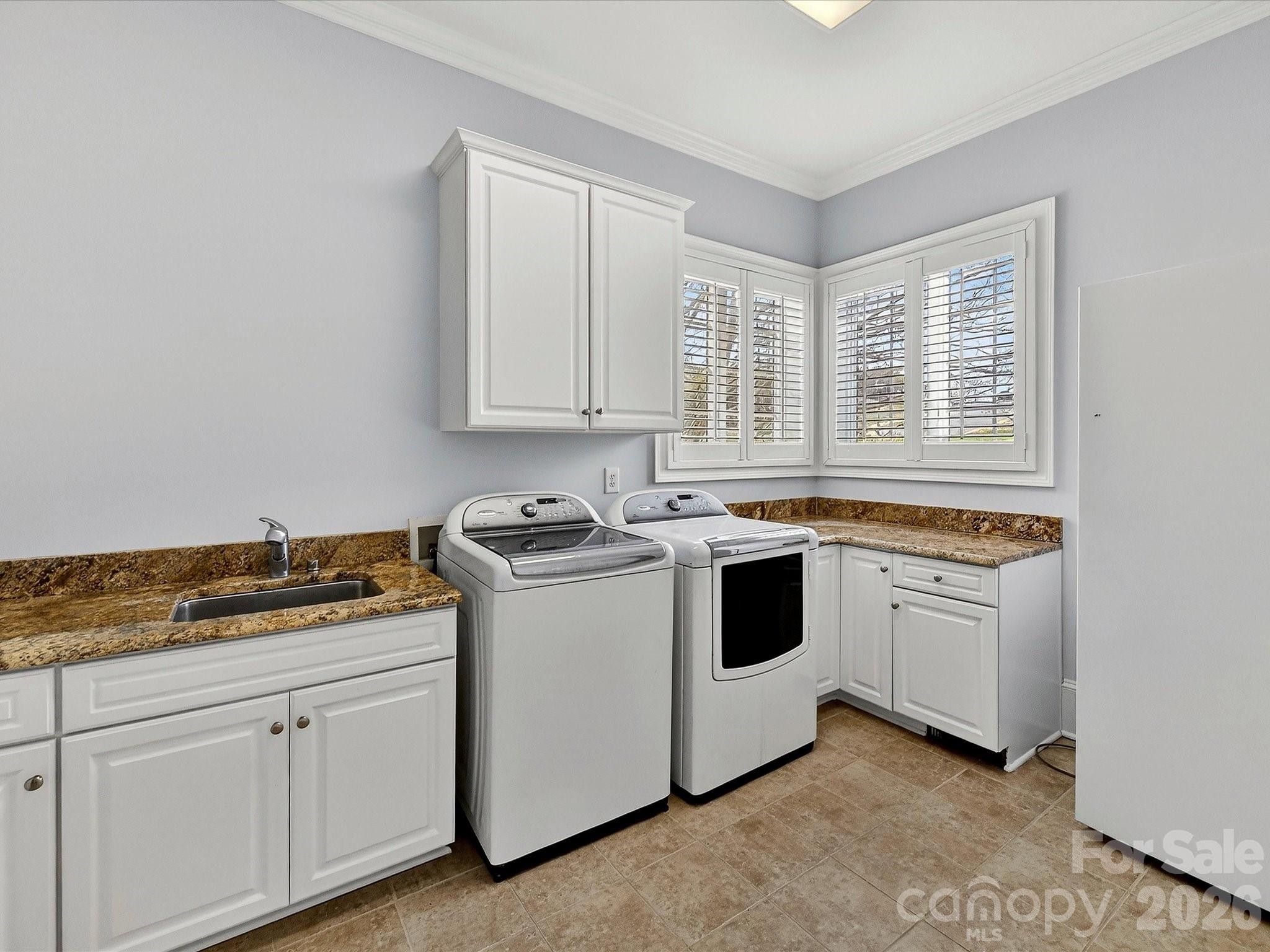 1805 Mt Isle Harbor Drive — Charlotte
